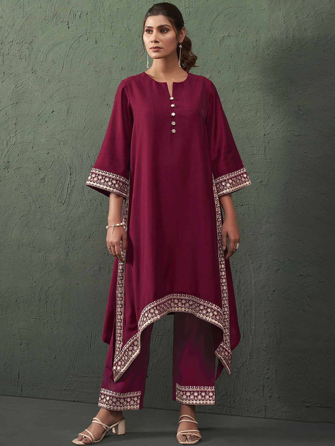 

Anouk Embroidered Detail Tunic with Trousers, Maroon