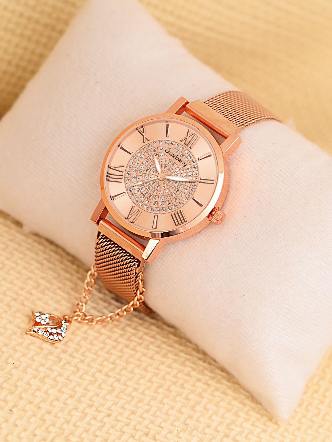 

DressBerry Women Watch With Charm Gift Set, Rose gold