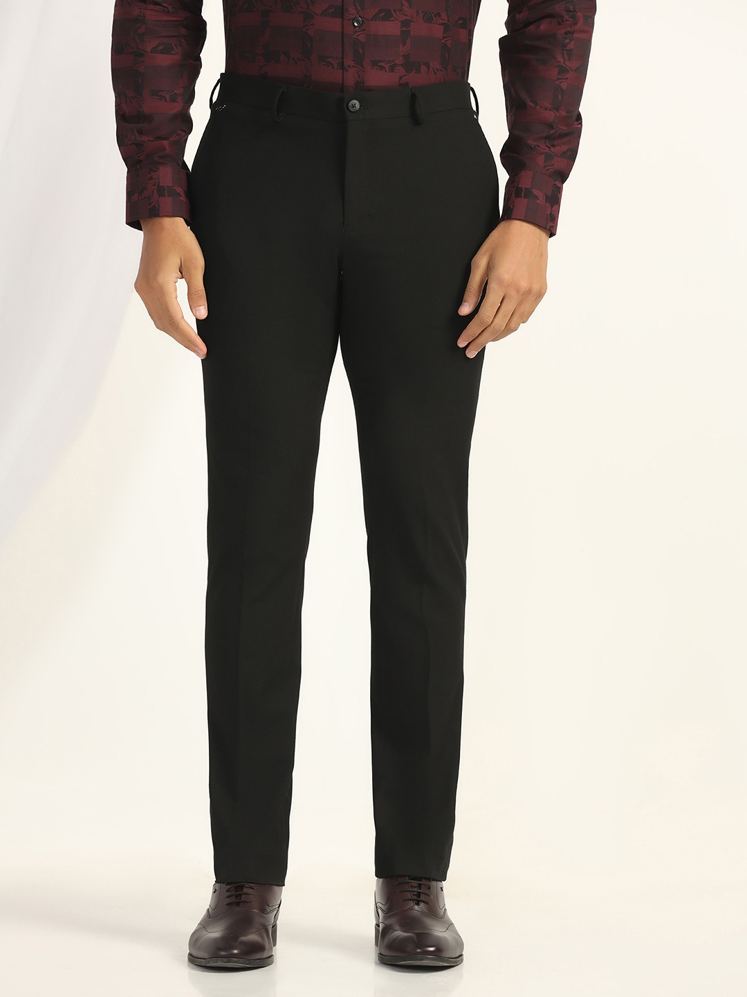 

Blackberrys Men Skinny Fit Trousers, Black