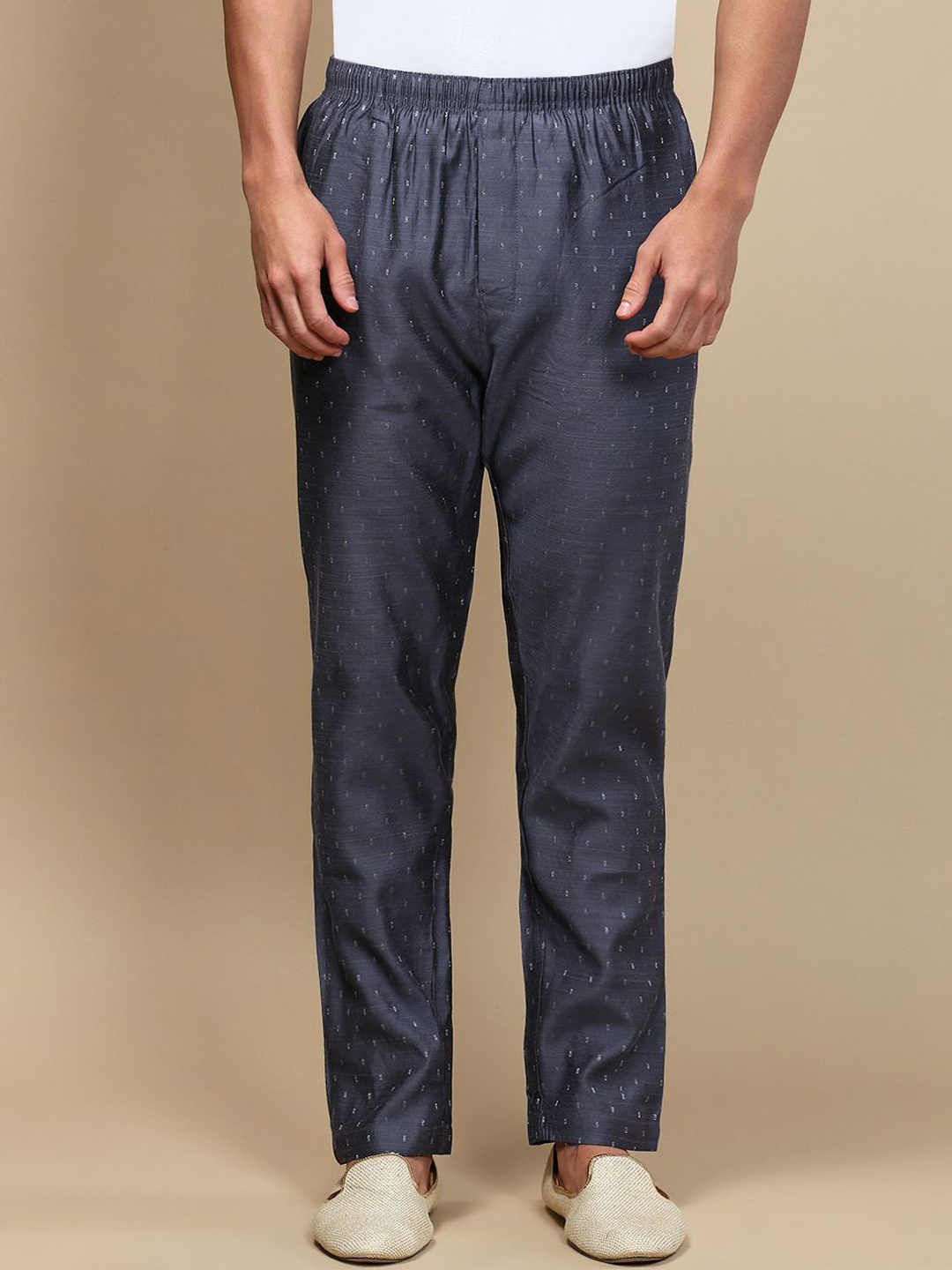 

WHITE HEART Men Mid-Rise Pyjamas, Grey