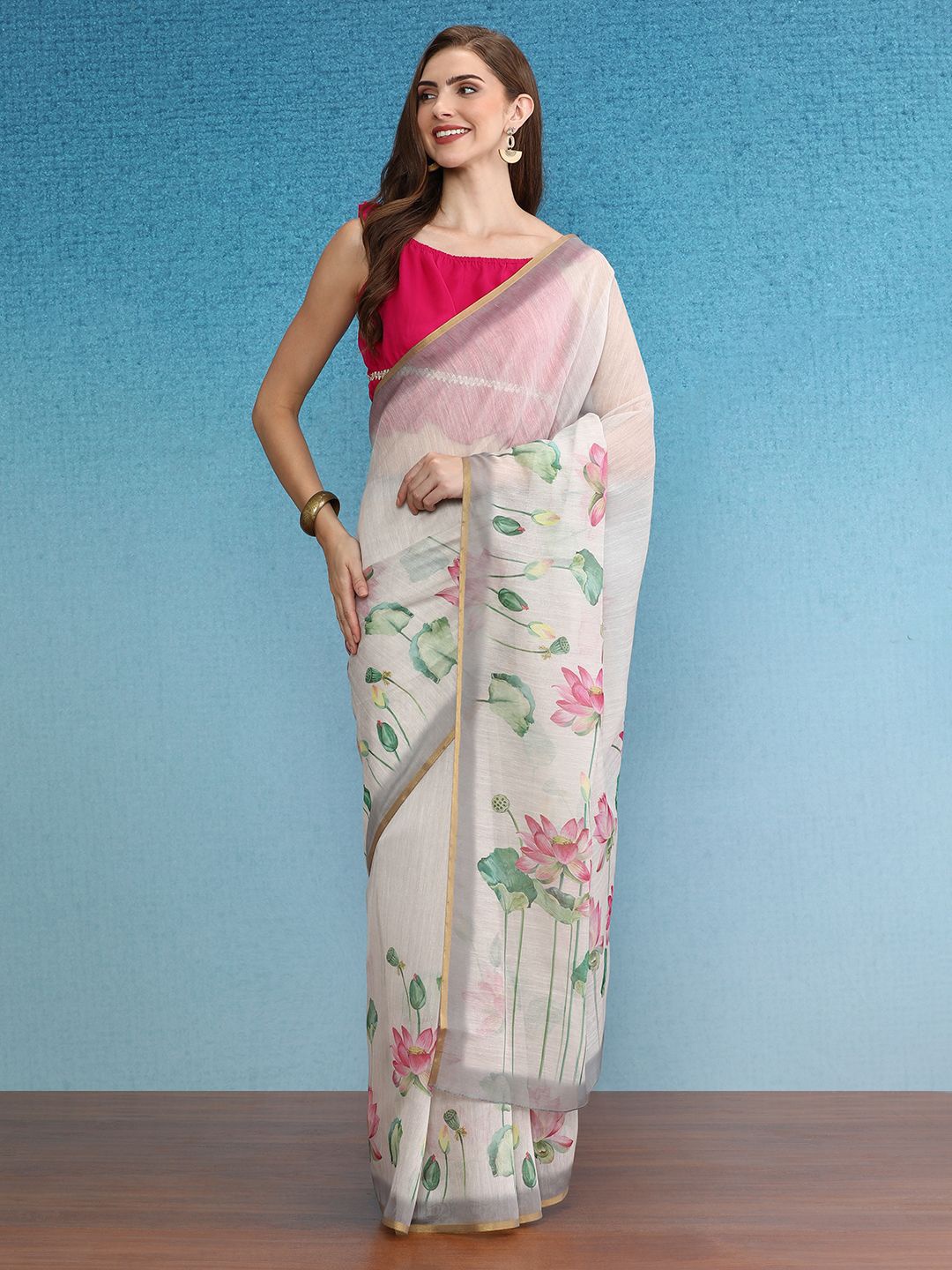 

DIVASTRI Floral Printed Zari Bagru Saree, White