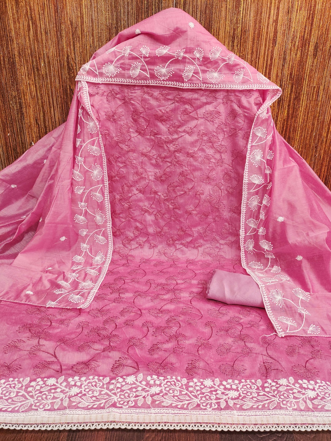 

HERE&NOW Floral Embroidered Unstitched Dress Material, Pink