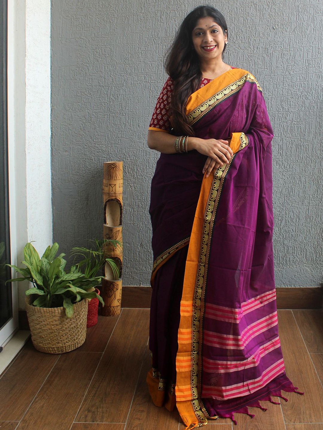 

Weaves of Tradition Zari Pure Cotton Narayan Peth Saree, Purple