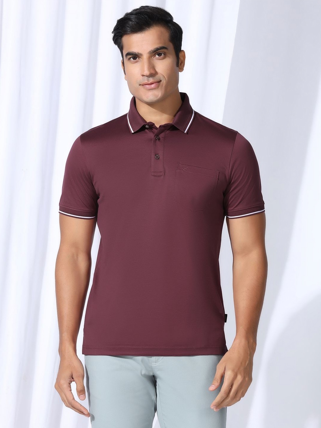 

Blackberrys Men Polo Collar Pockets Slim Fit T-shirt, Maroon