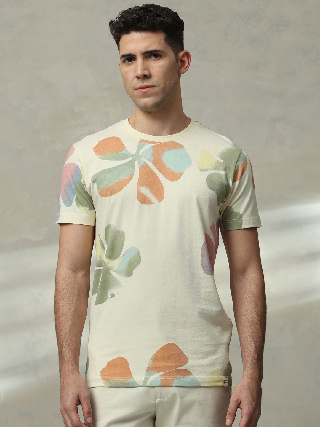 

Mufti Men Floral Printed Round Neck Cotton Slim Fit T-shirt, Cream