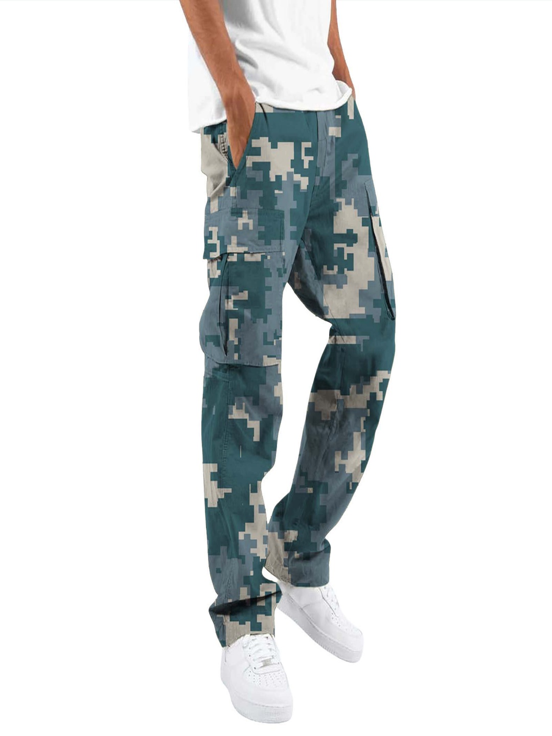 

StyleCast x Revolte Men Printed Regular Fit Mid-Rise Cargos, Green