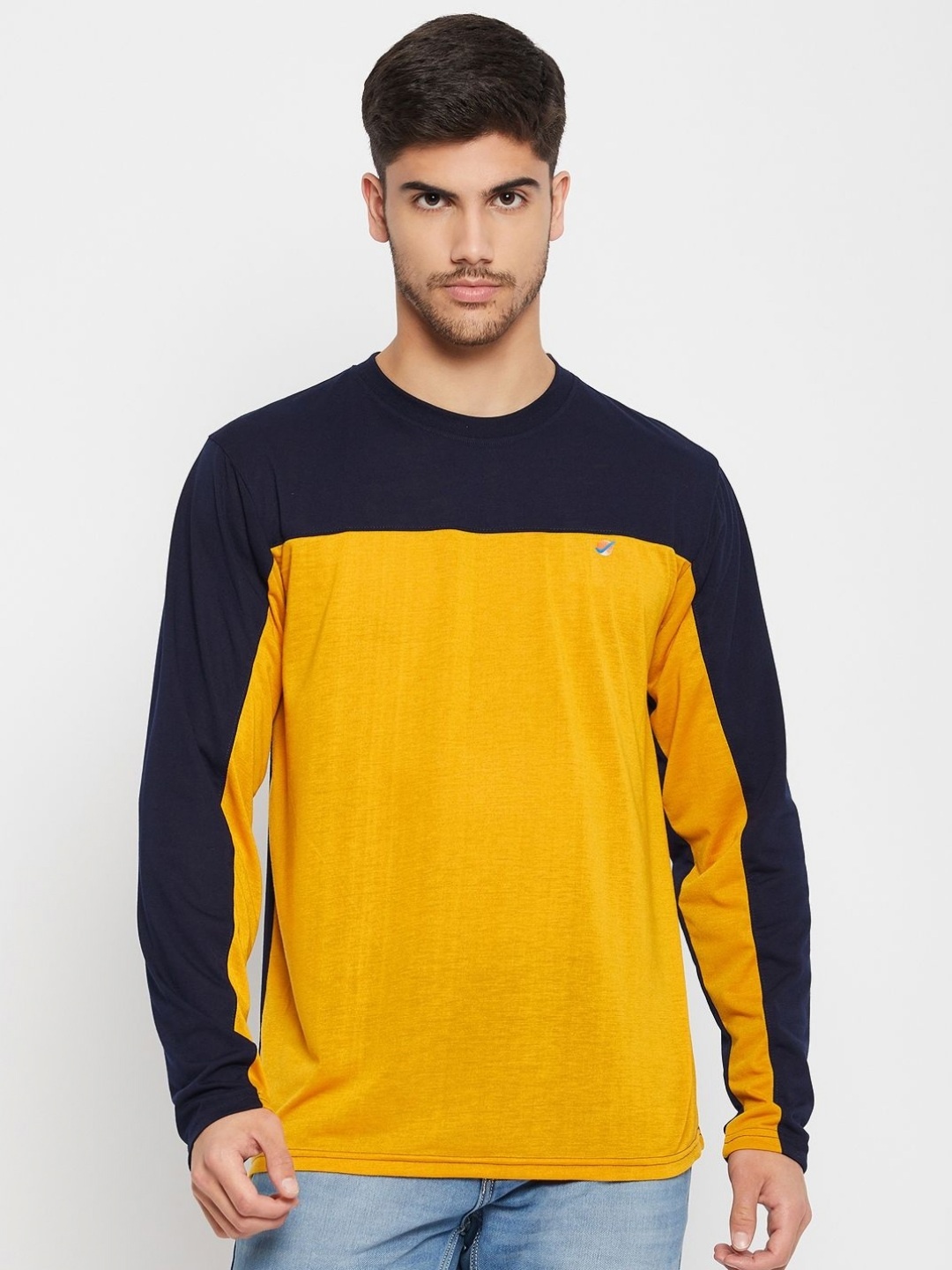 

AUXAMIS Men Colourblocked Raw Edge T-shirt, Navy blue