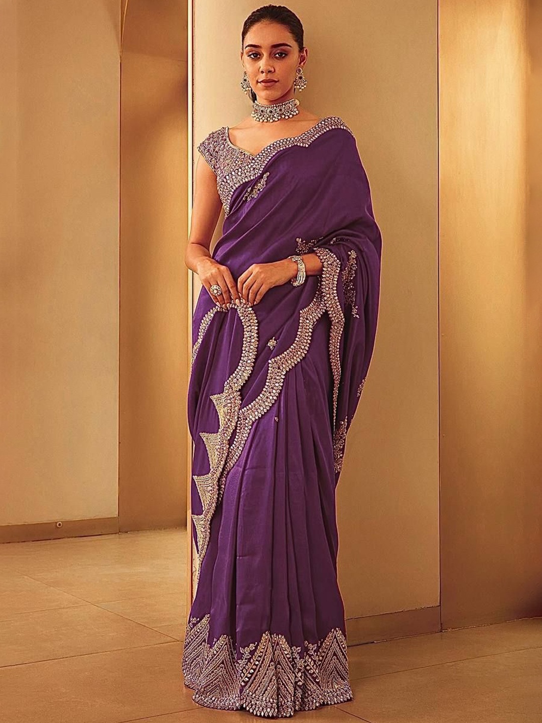 

Moda Rapido Women Sequinned Saree With Blouse Piece, Violet