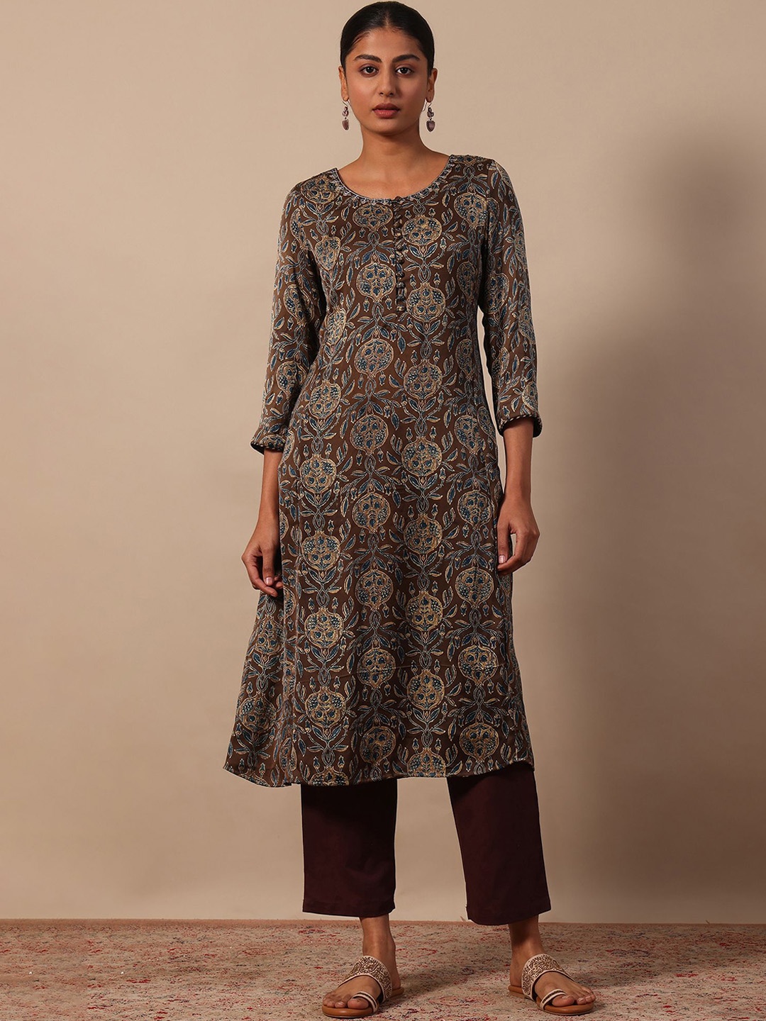 

Folk Song Ethnic Motifs Printed Round Neck A-line Kurta, Brown