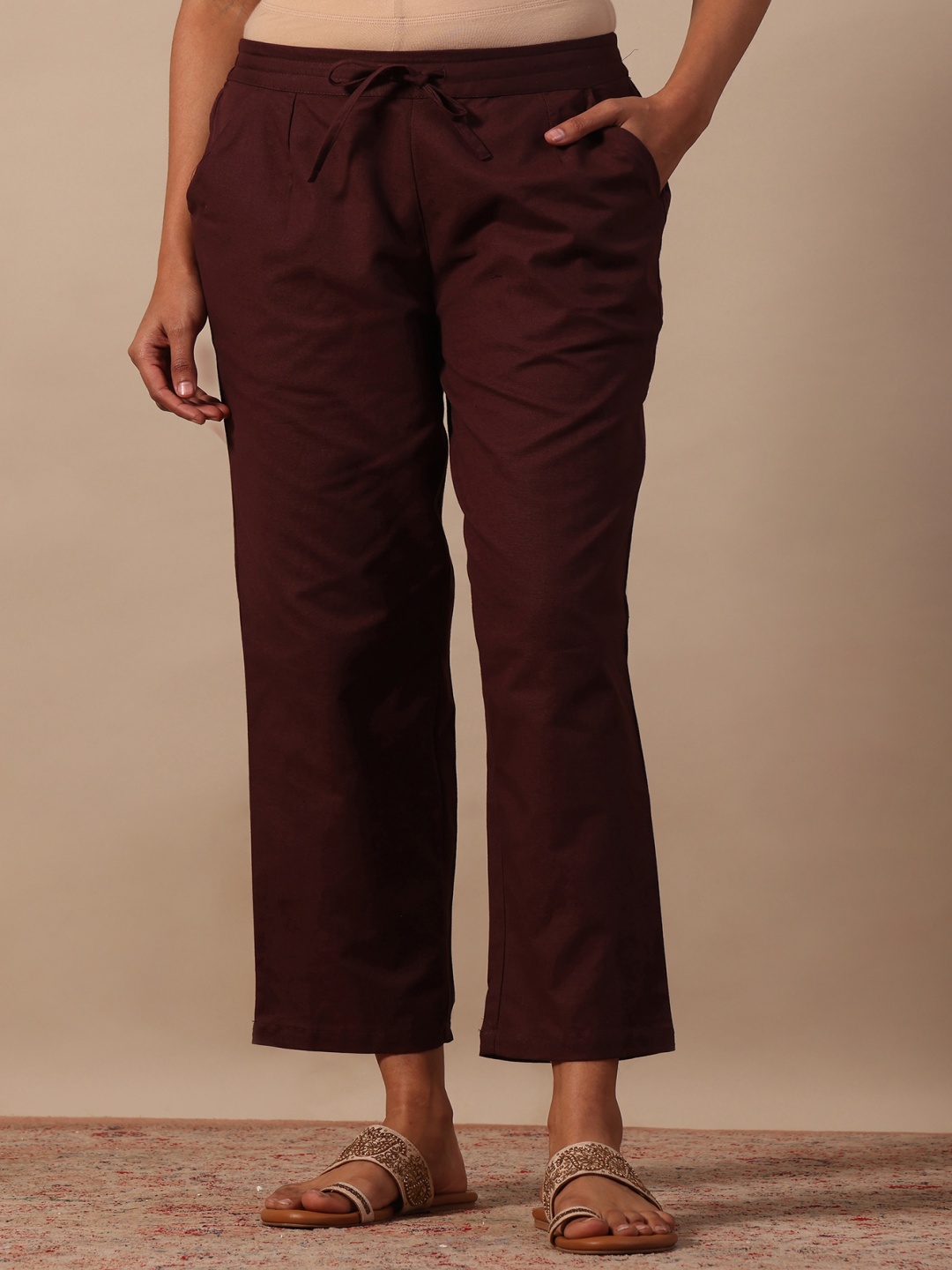 

Folk Song Women Cotton Regular Fit Regular Trousers, Red