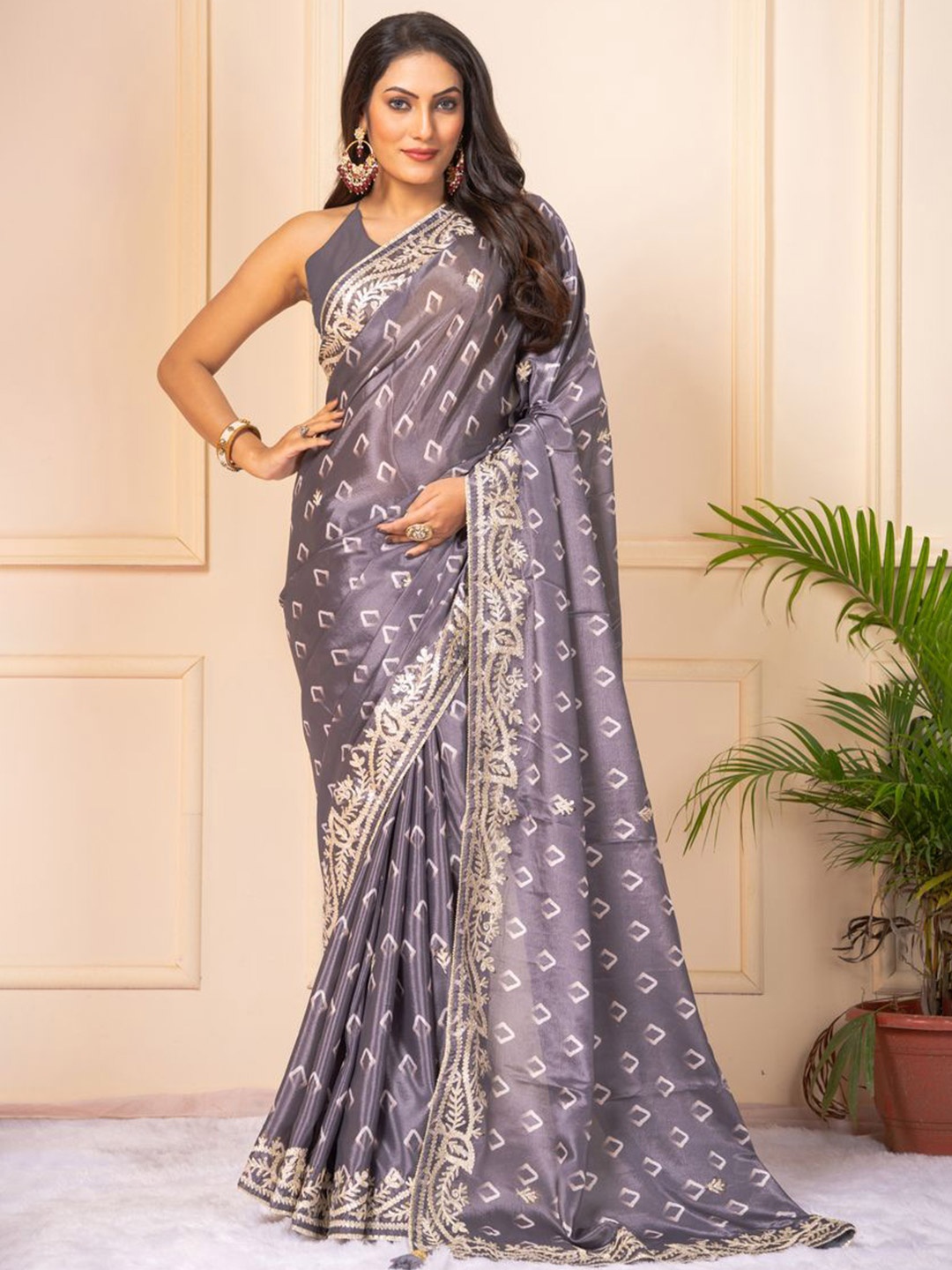 

KAJREE Batik Gotta Patti Pure Silk Block Print Saree, Charcoal