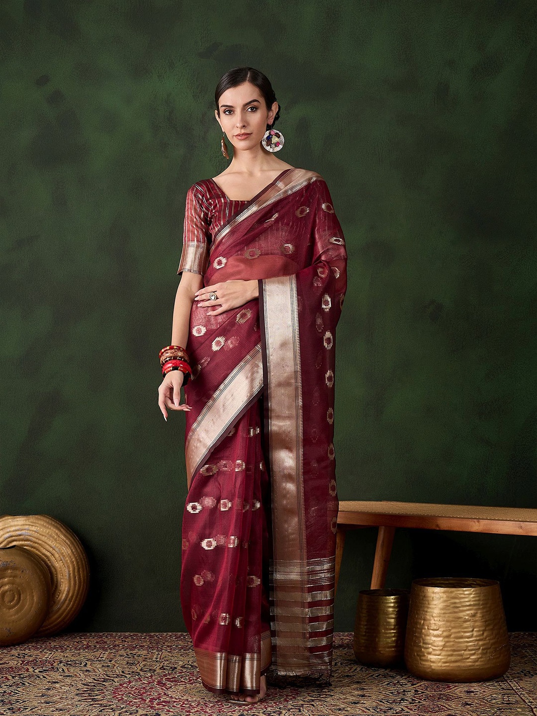 

HERE&NOW Woven Design Zari Organza Saree, Maroon