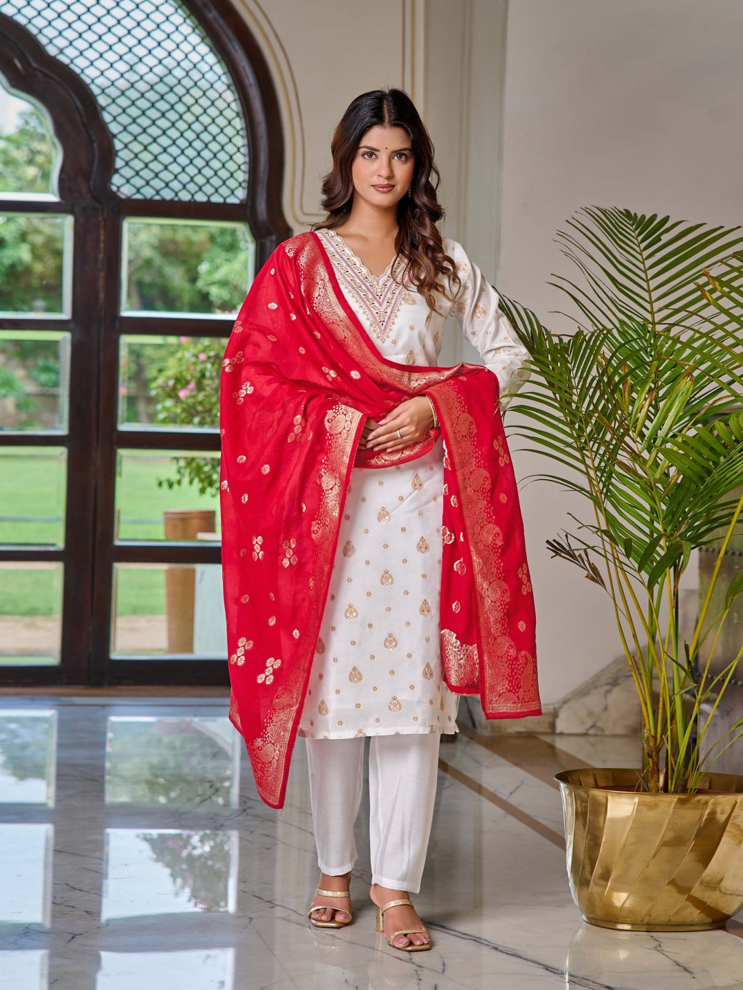 

RV CREATION Women Embroidered Regular Sequinned Chanderi Silk Kurti with Trousers & With Dupatta, White