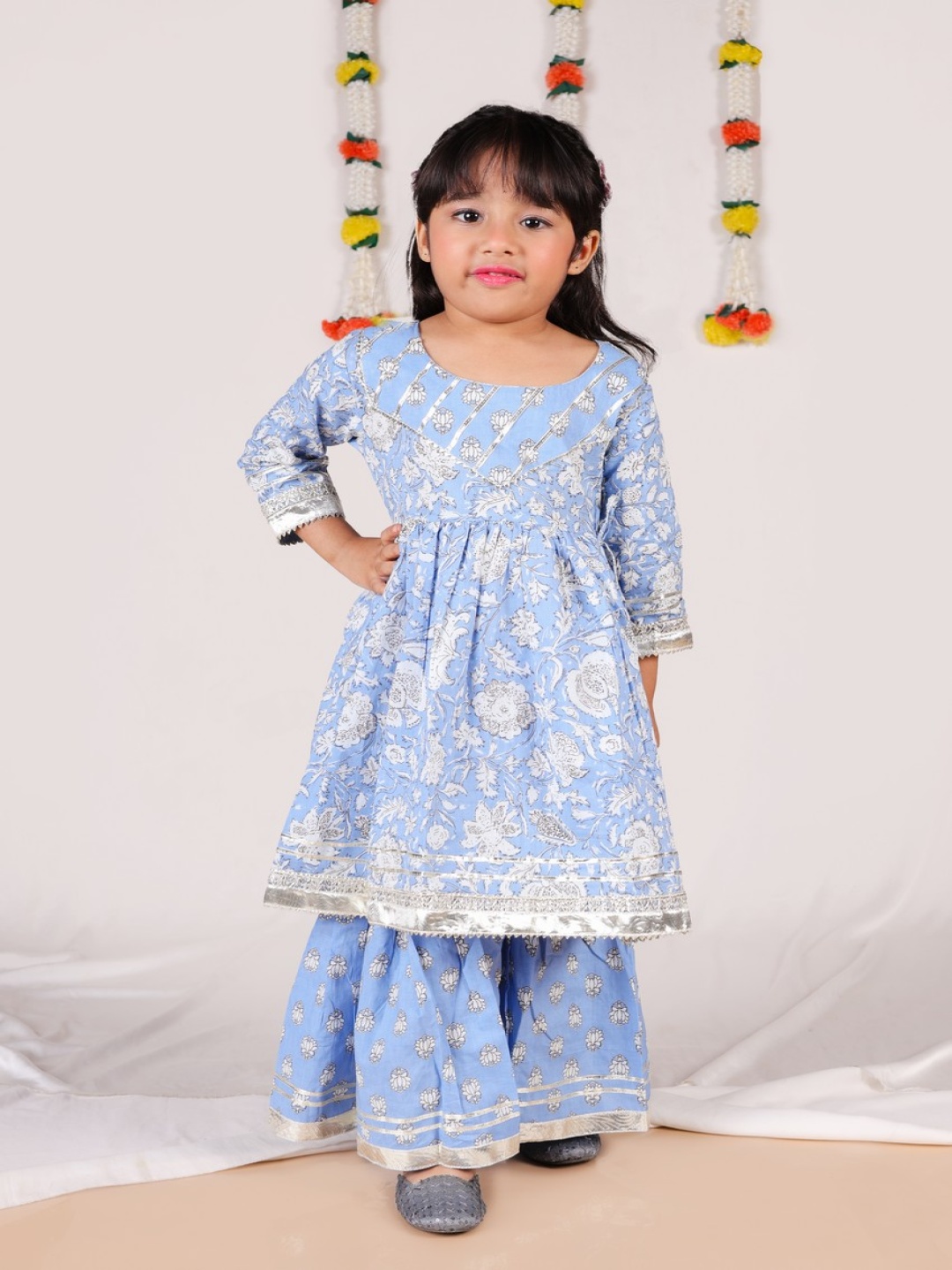 

AATYA KIIDS Girls Floral Printed Round Neck Pure Cotton Flared Kurta with Sharara, Blue