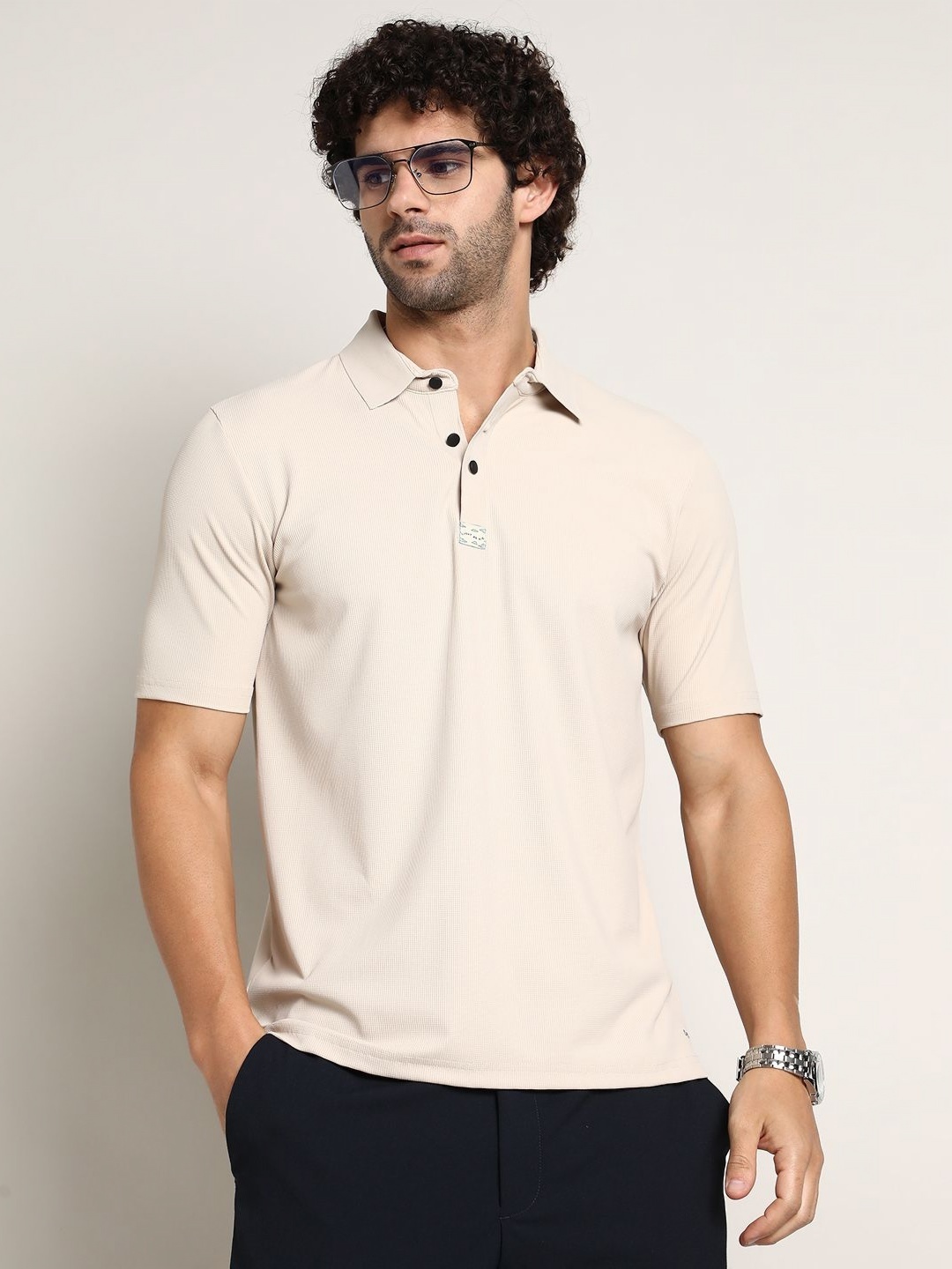 

Campus Sutra Men Polo Collar Pockets T-shirt, Beige