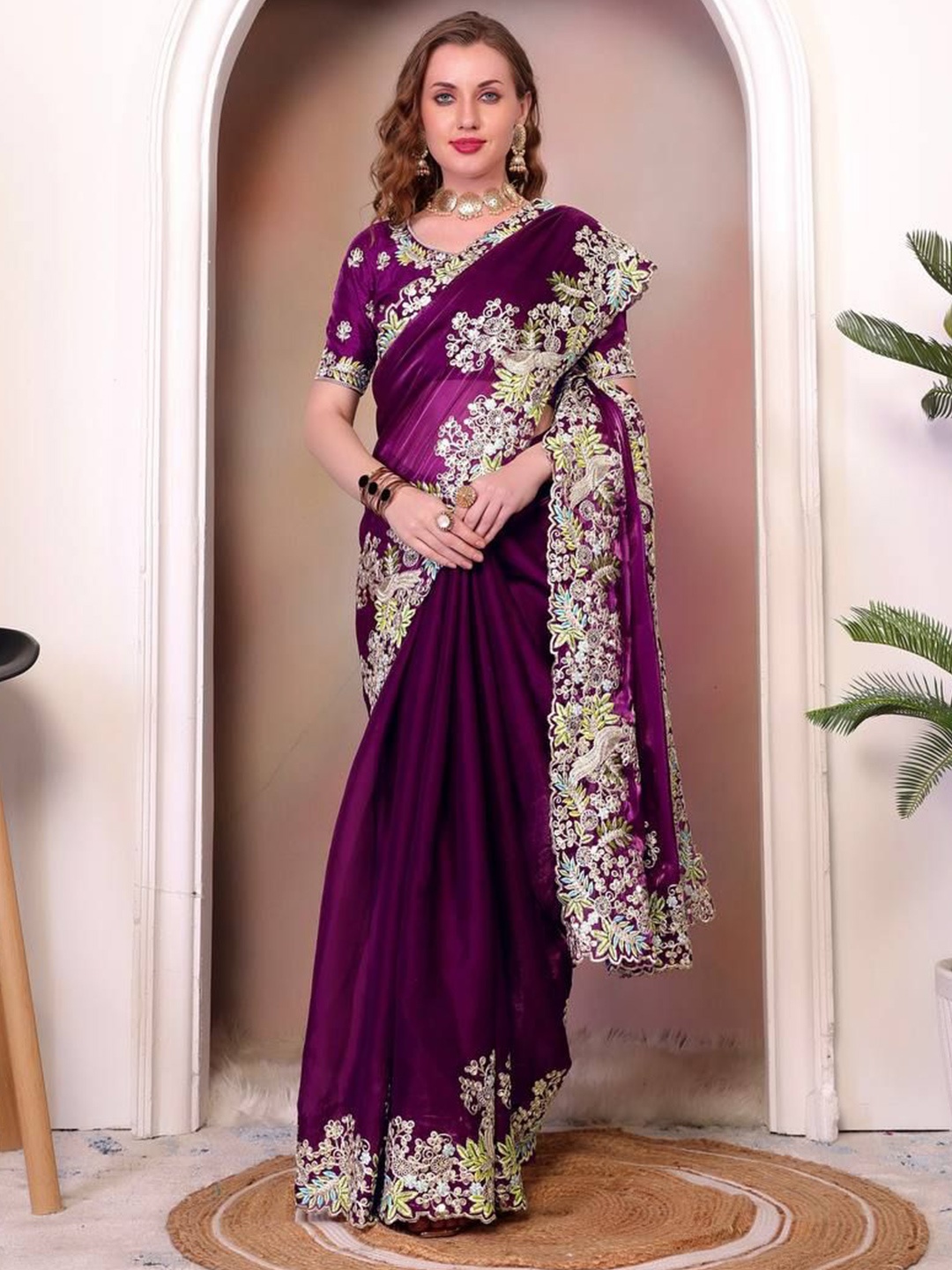 

AWRIYA Embroidered Organza Saree, Burgundy