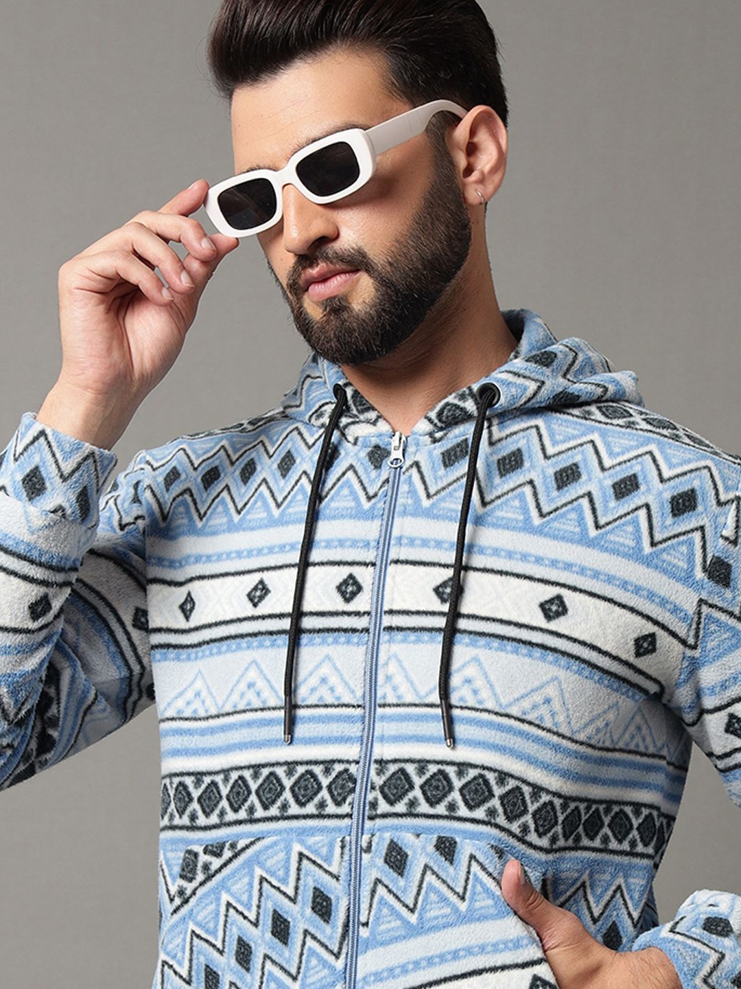 

OGEN Men Printed Hooded Sweatshirt, Blue