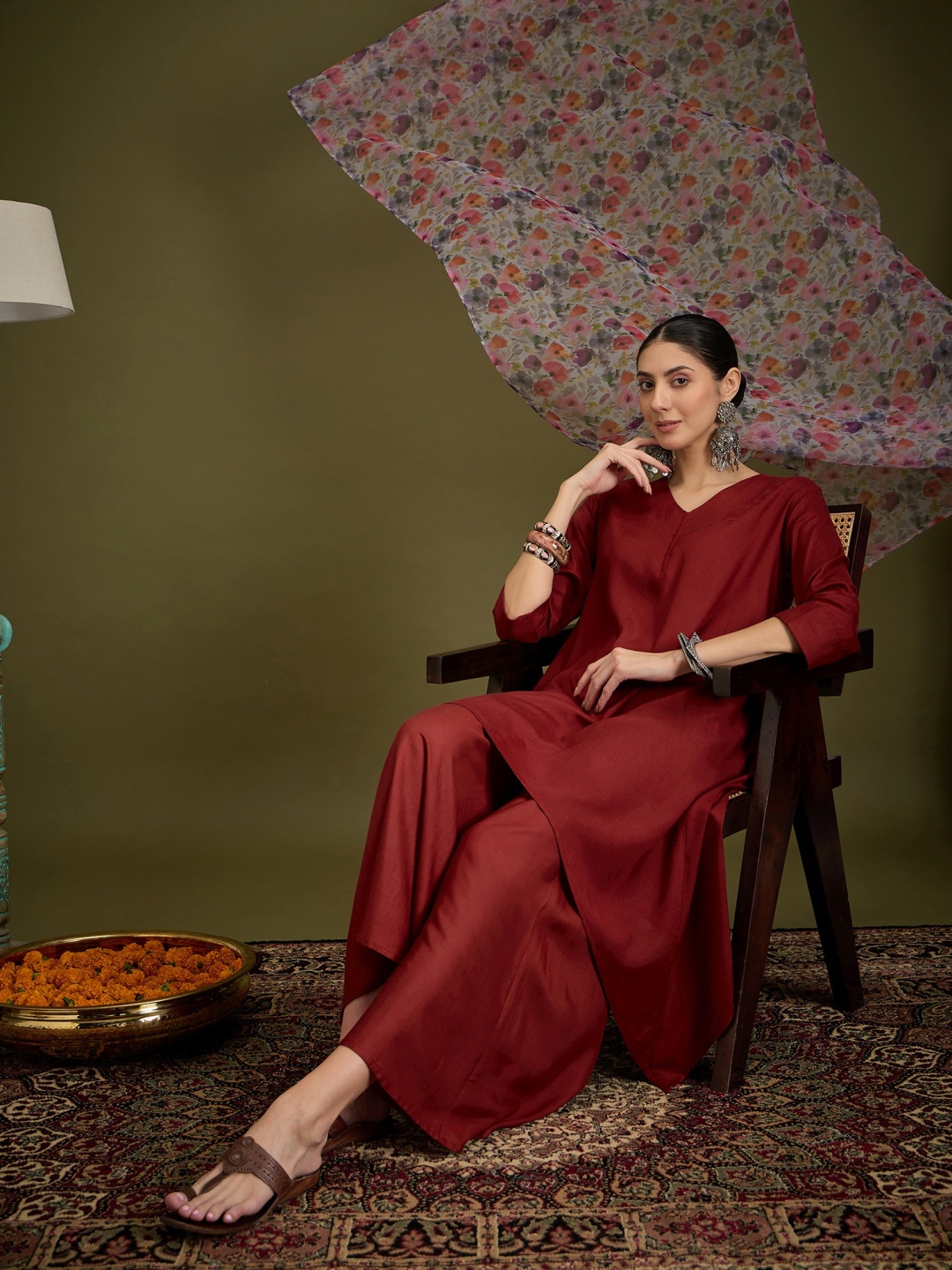 

InWeave Women Regular Kurta with Palazzos & With Dupatta, Maroon