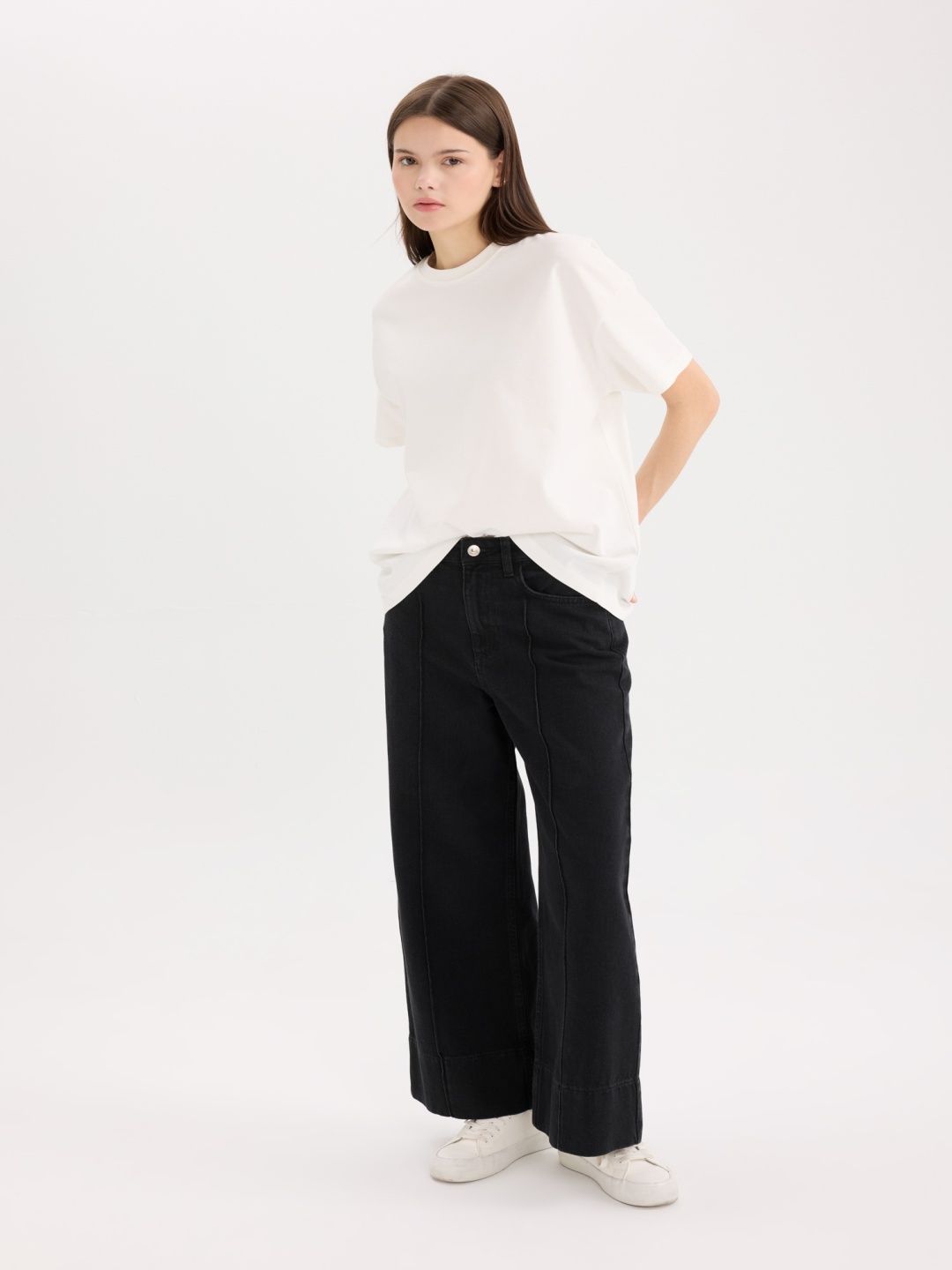 

DeFacto Women Loose Fit Wide Leg Trousers, Black