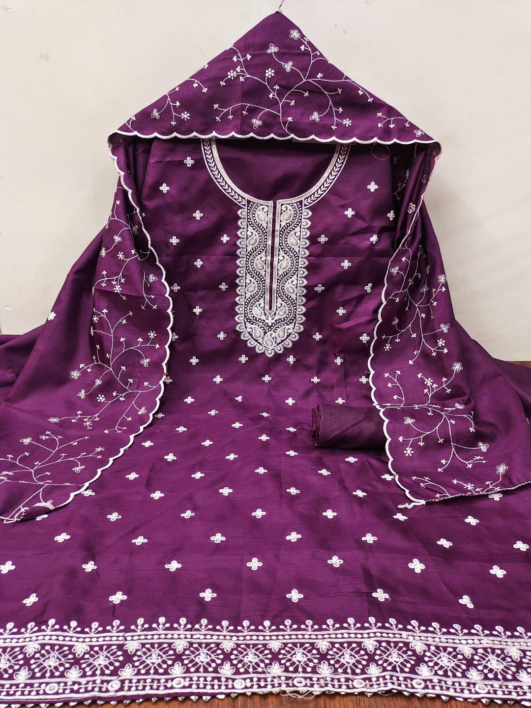 

HERE&NOW Floral Embroidered Unstitched Dress Material, Purple