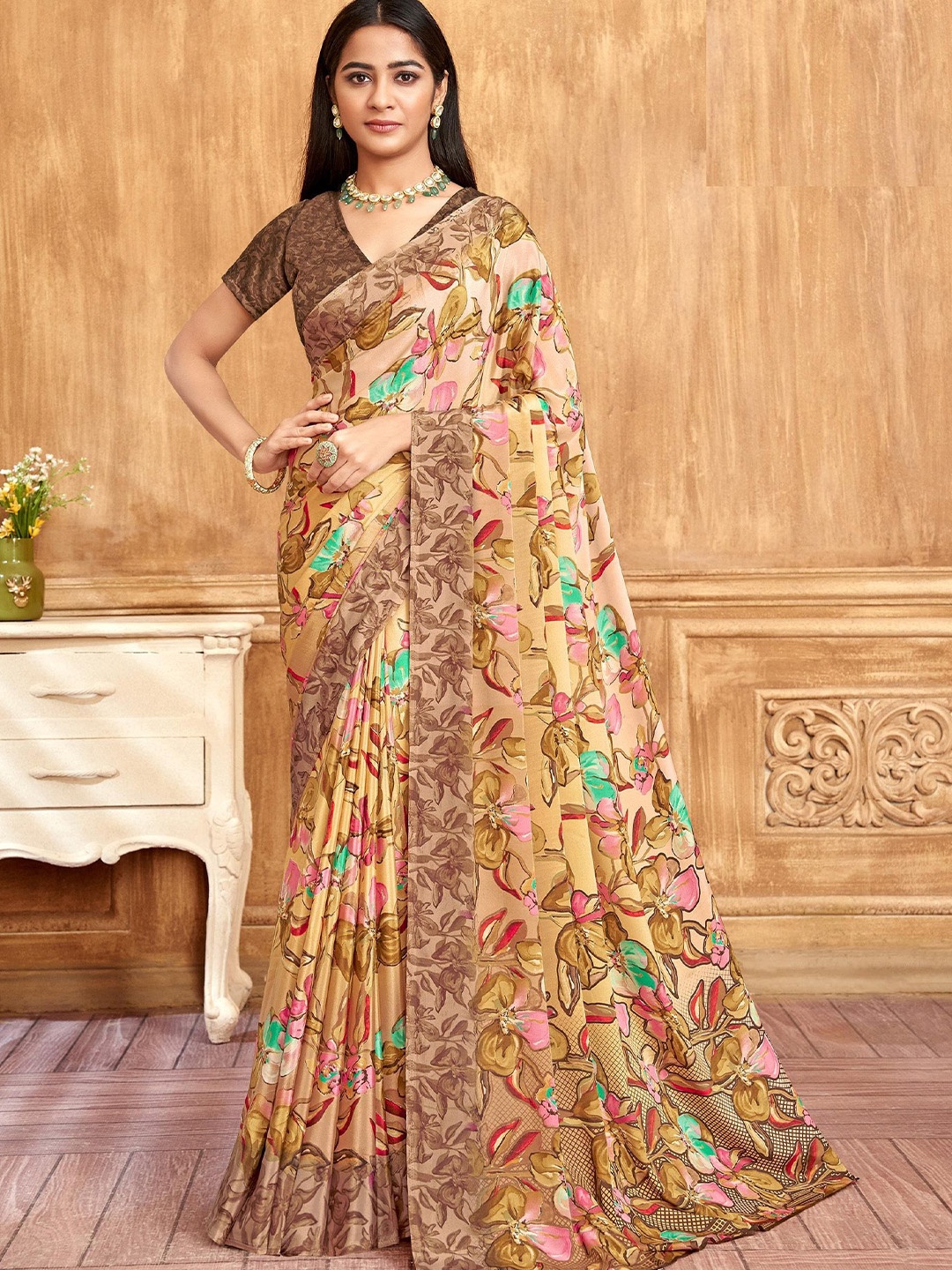 

DURGA EMPORIO women Floral Printed Pure Crepe Saree, Gold