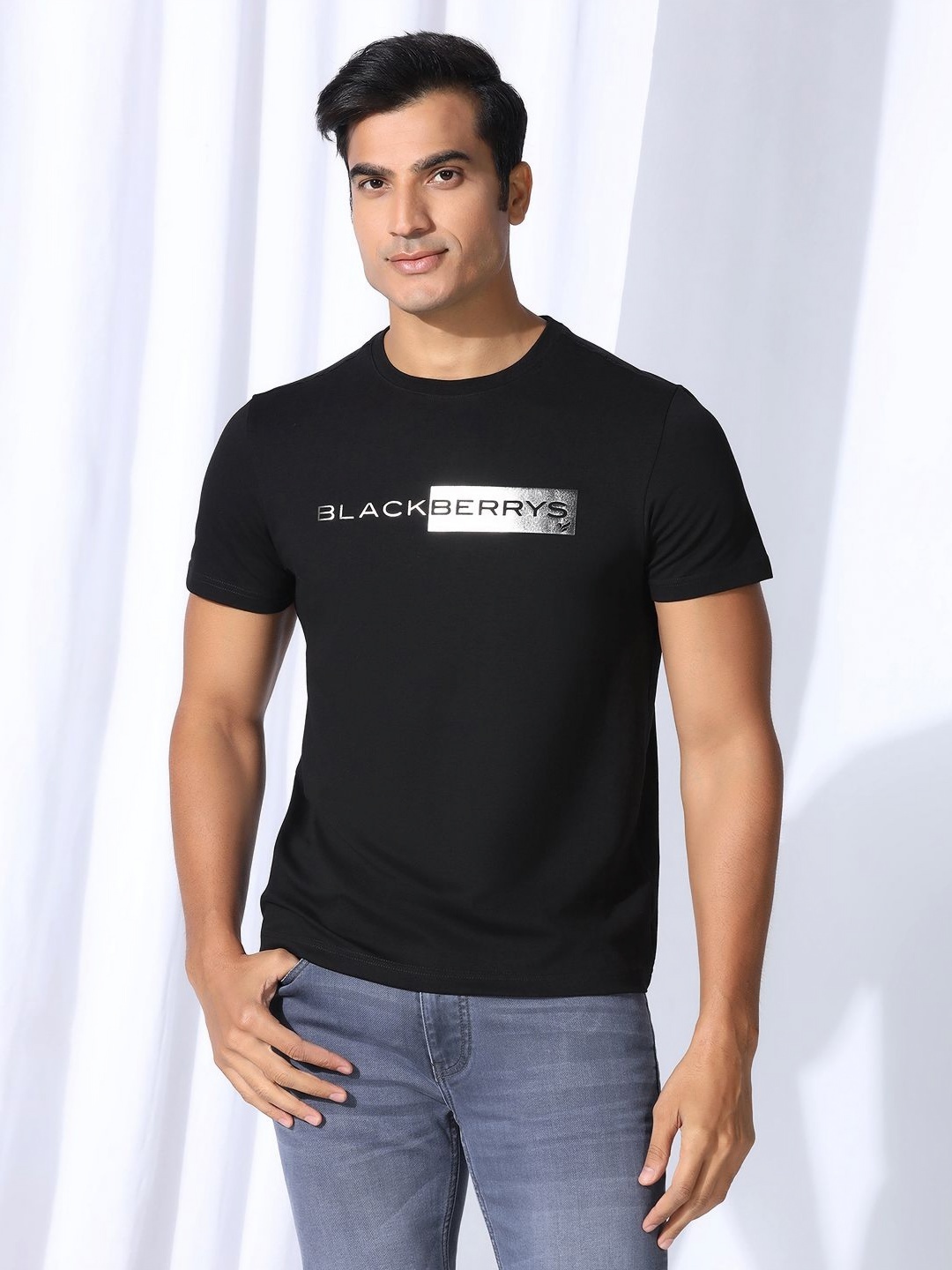 

Blackberrys Men Typography Printed Round Neck Cotton Slim Fit T-shirt, Black