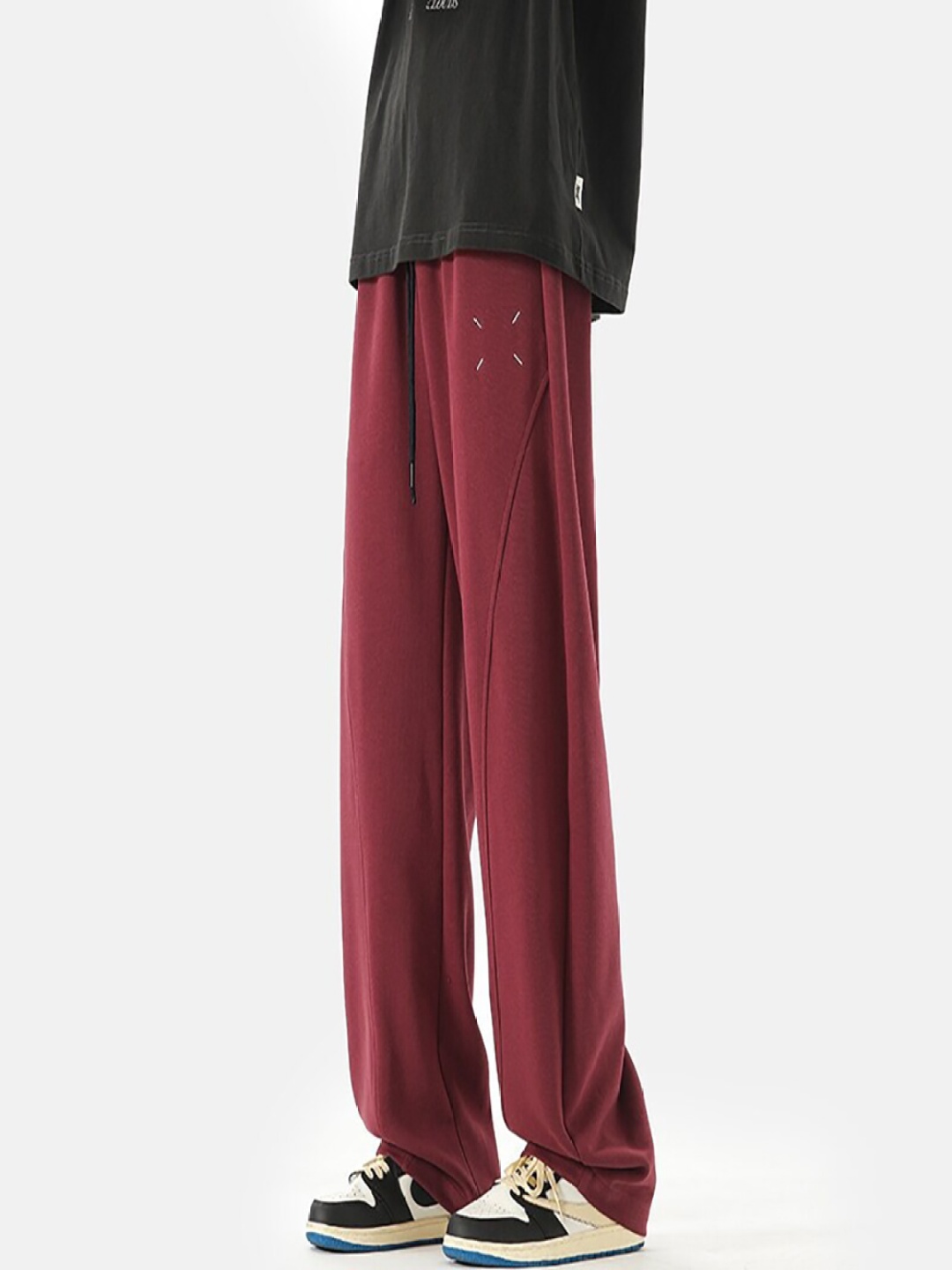 

StyleCast x Revolte Men Loose Fit Easy Wash Pleated Trousers, Maroon