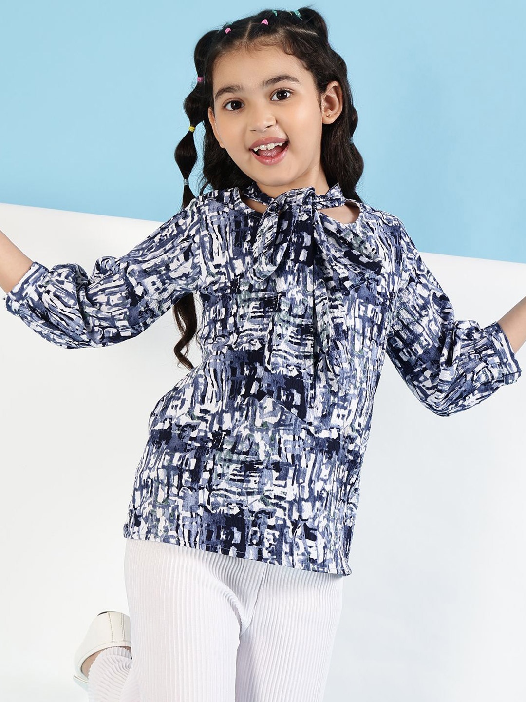 

Ishti Girls Printed Tie-Up Neck Top, Blue