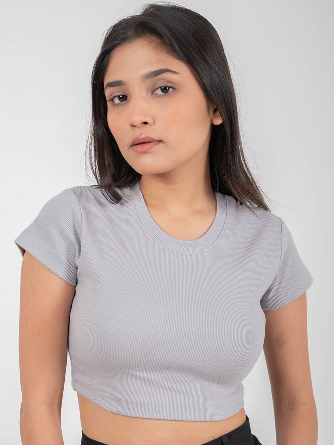 

Desi Minimals Women Grey Sculpt Cotton Crop Top
