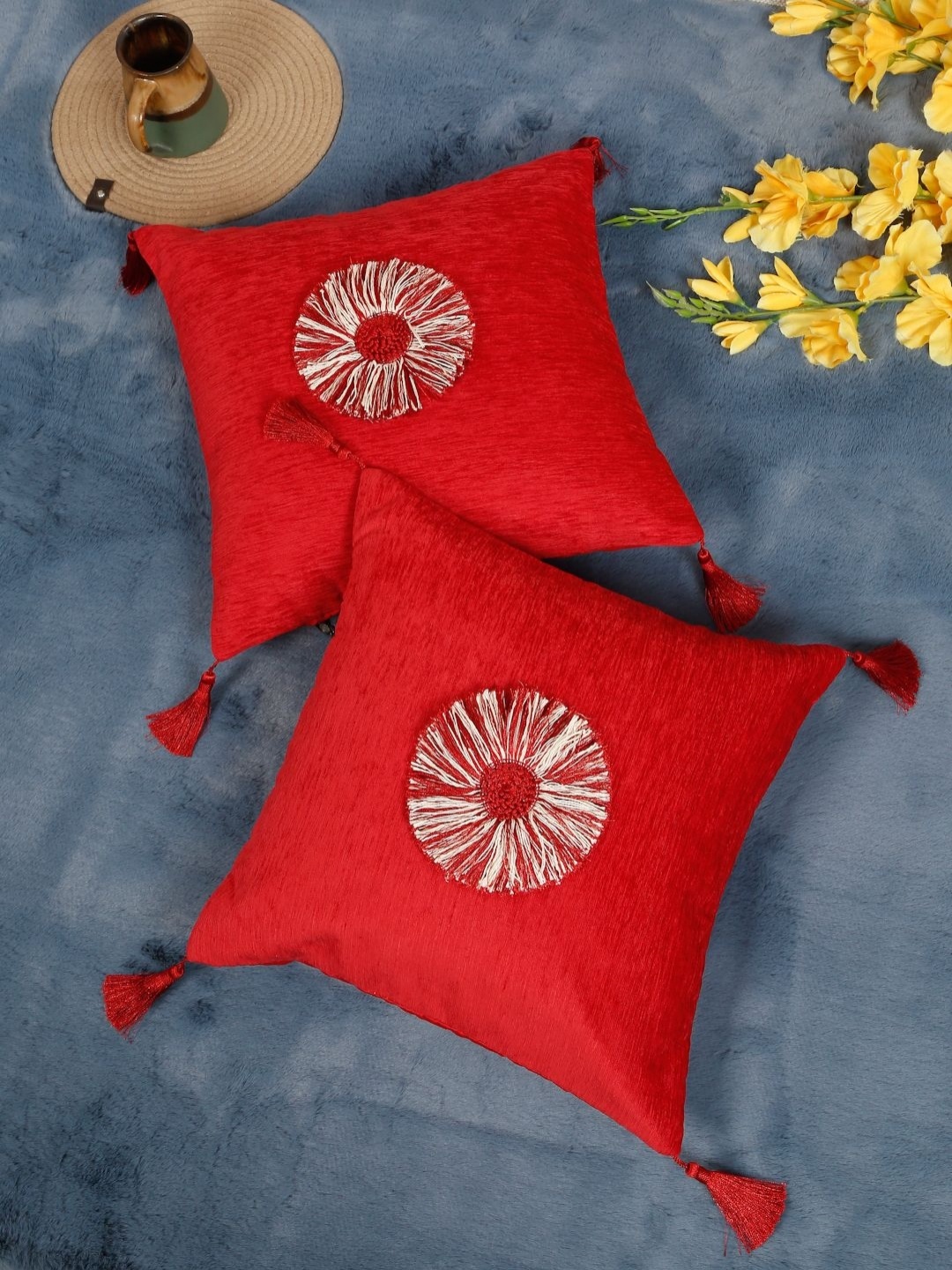 

SOKNACK Maroon & White 2 Pieces Velvet Embroidered Square Tasselled Cushion Covers