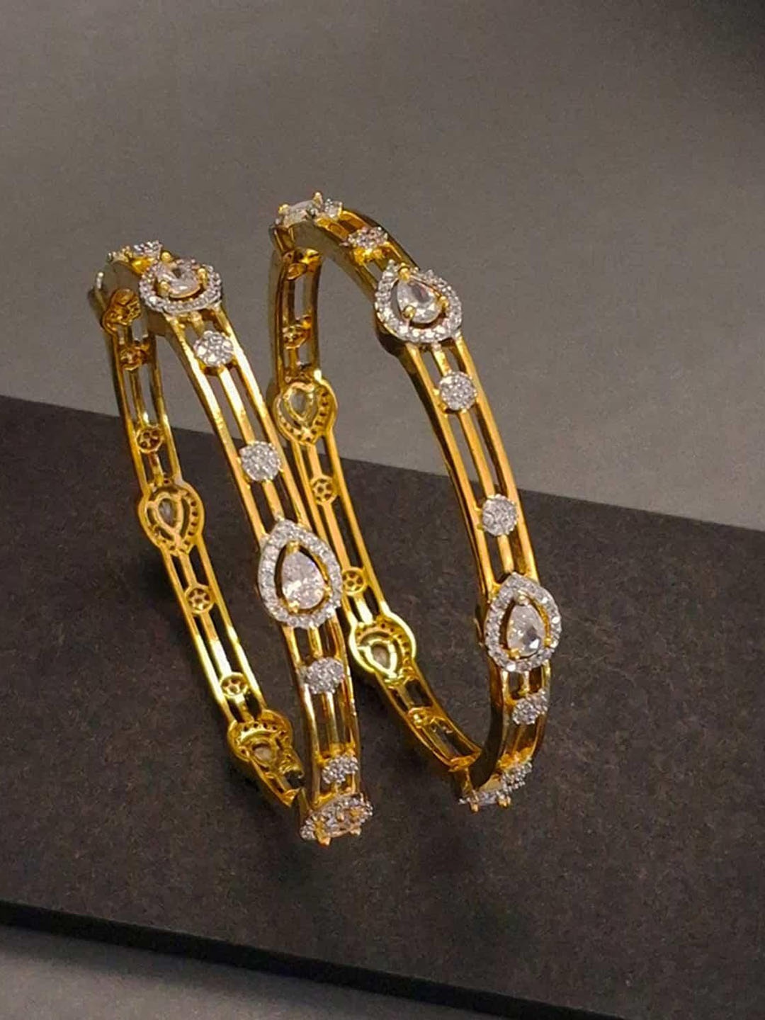 

Zevarly Set of 2 Gold Plated Cubic Zirconia-Studded Bangles