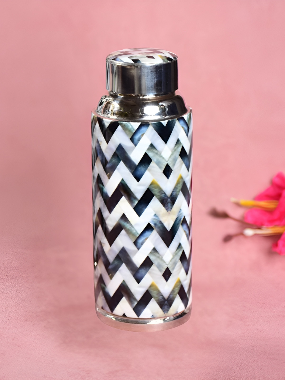 

THE HOME CO. White & Blue Stainless Steel Zig Zag Printed Small Water Bottle - 500ml