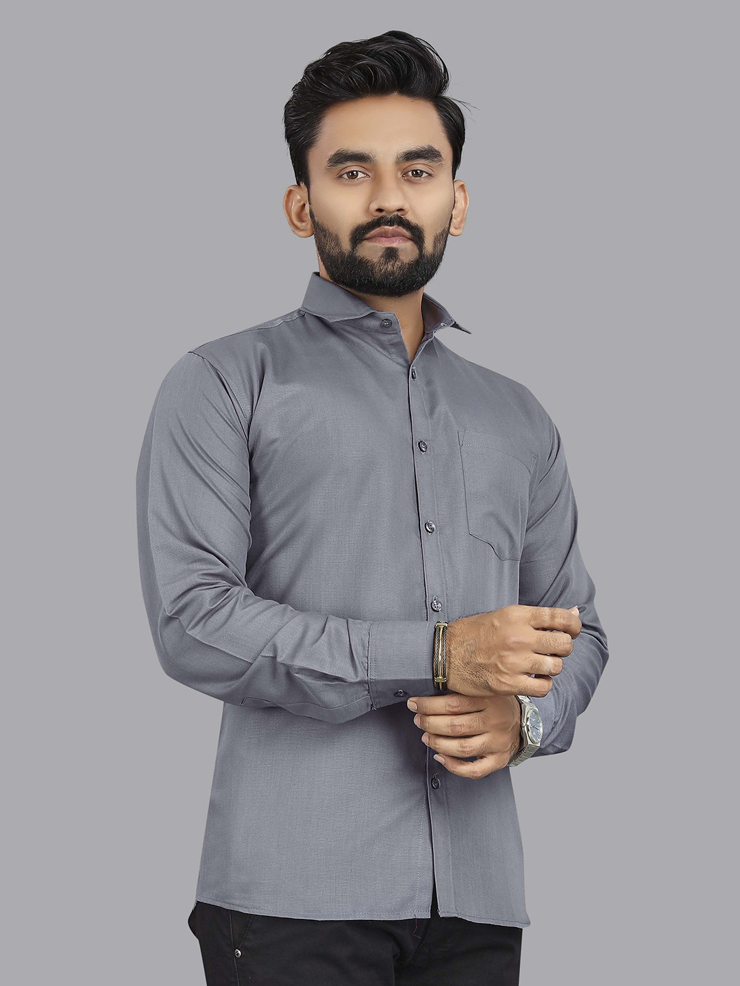 

Metronaut Men Classic Fit Spread Collar Solid Cotton Casual Shirt, Grey