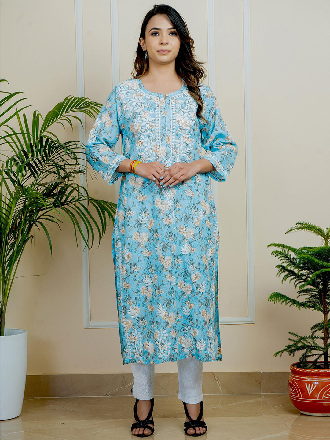 

ADR CHIKAN Floral Printed Notch Neck Lucknowi Chikankari Mulmul Cotton Straight Kurta, Blue
