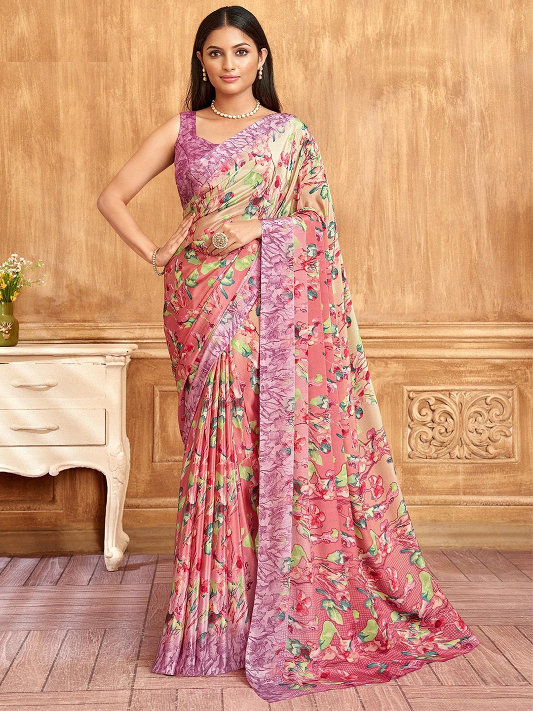 

DURGA EMPORIO Floral Pure Crepe Saree, Pink