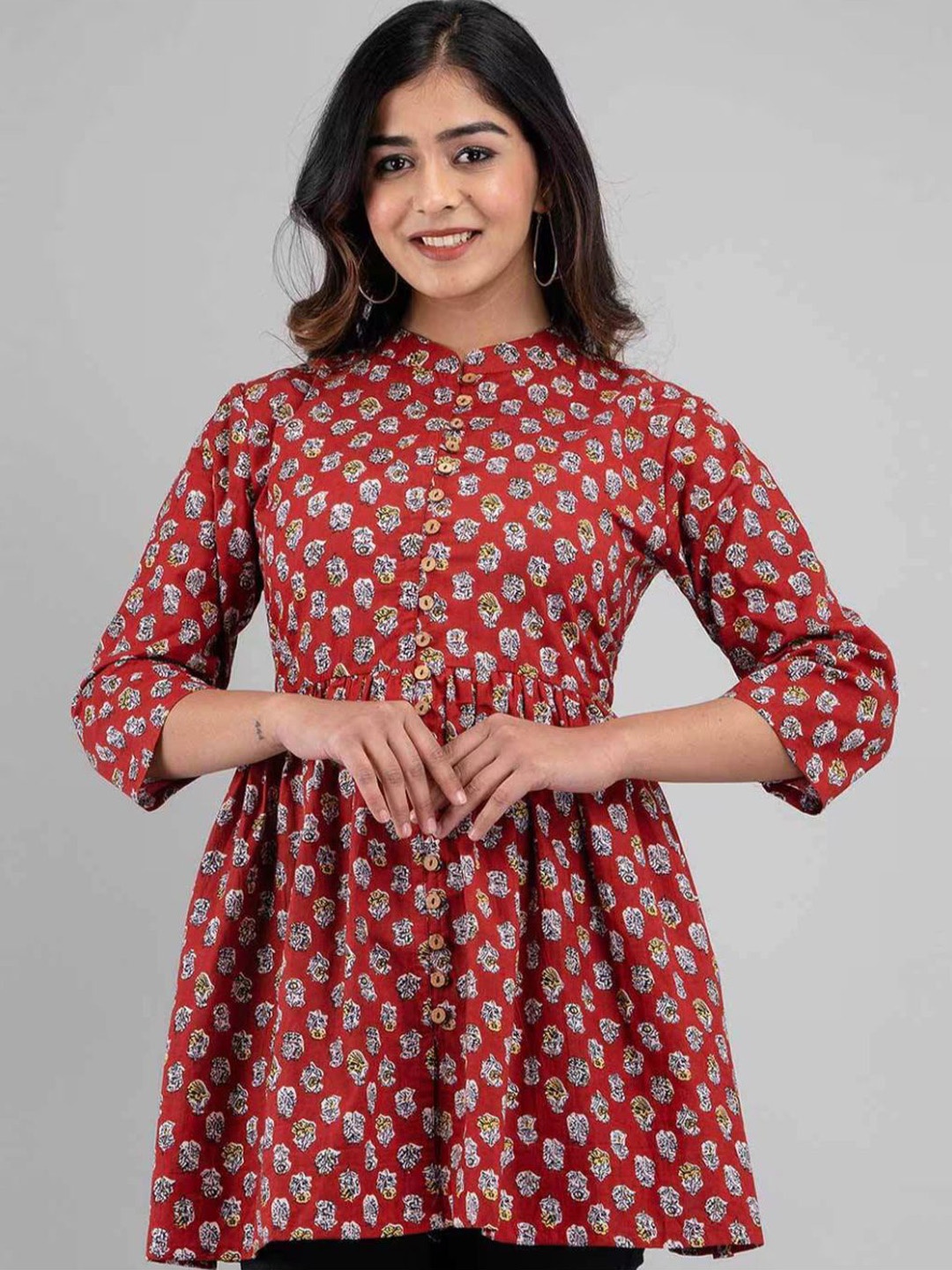 

Rangun Floral Print Mandarin Collar Top, Red