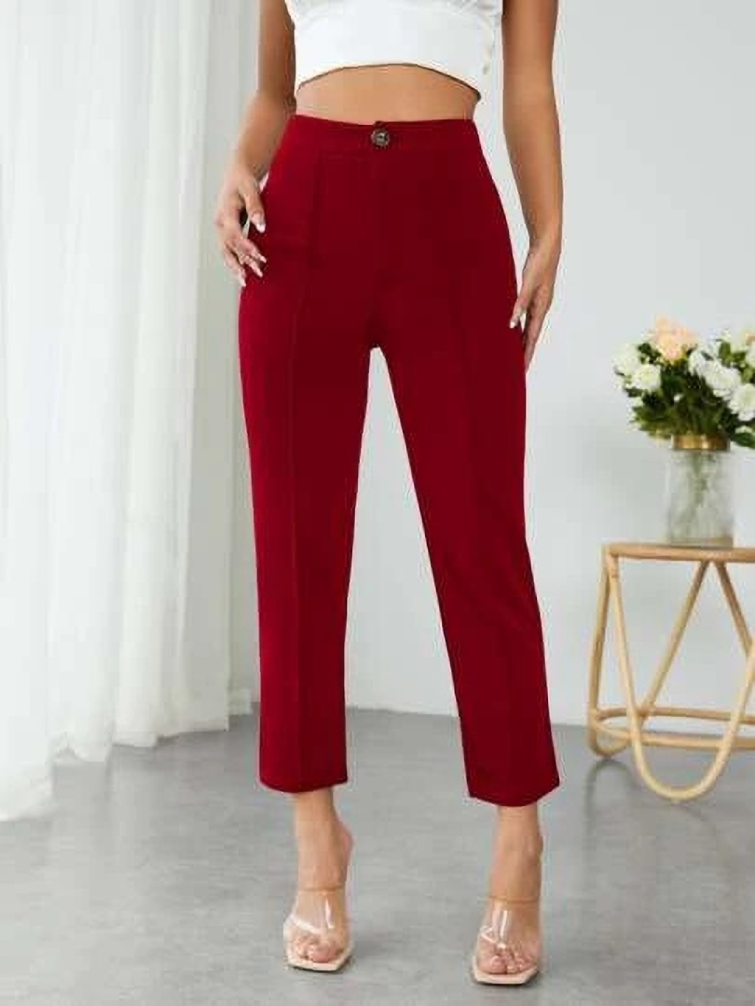 

KASHIAN Women Relaxed Tapered Fit Trousers, Maroon