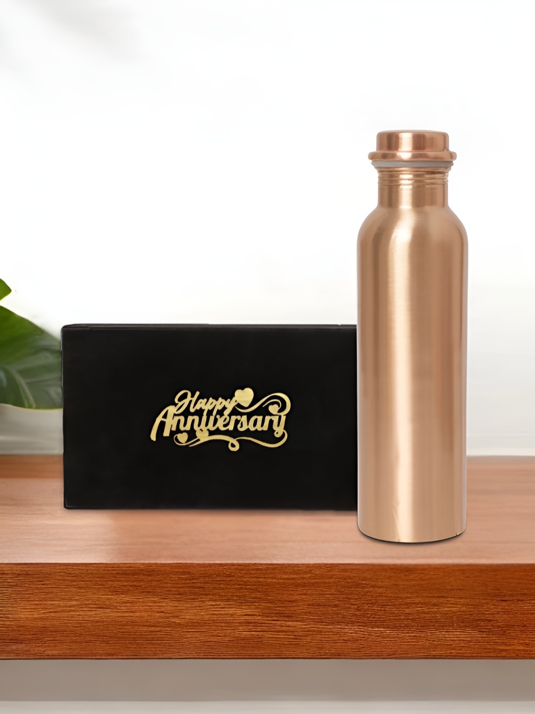 

INTERNATIONAL GIFT Set Of 2 950 Ml Water Bottle With Velvet Box Gift Set, Copper