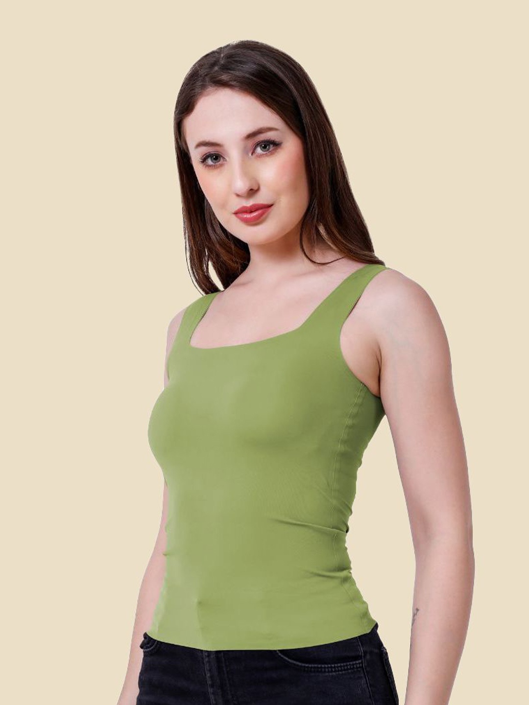

Sizi Women Shoulder Straps Padded Tank Top, Green