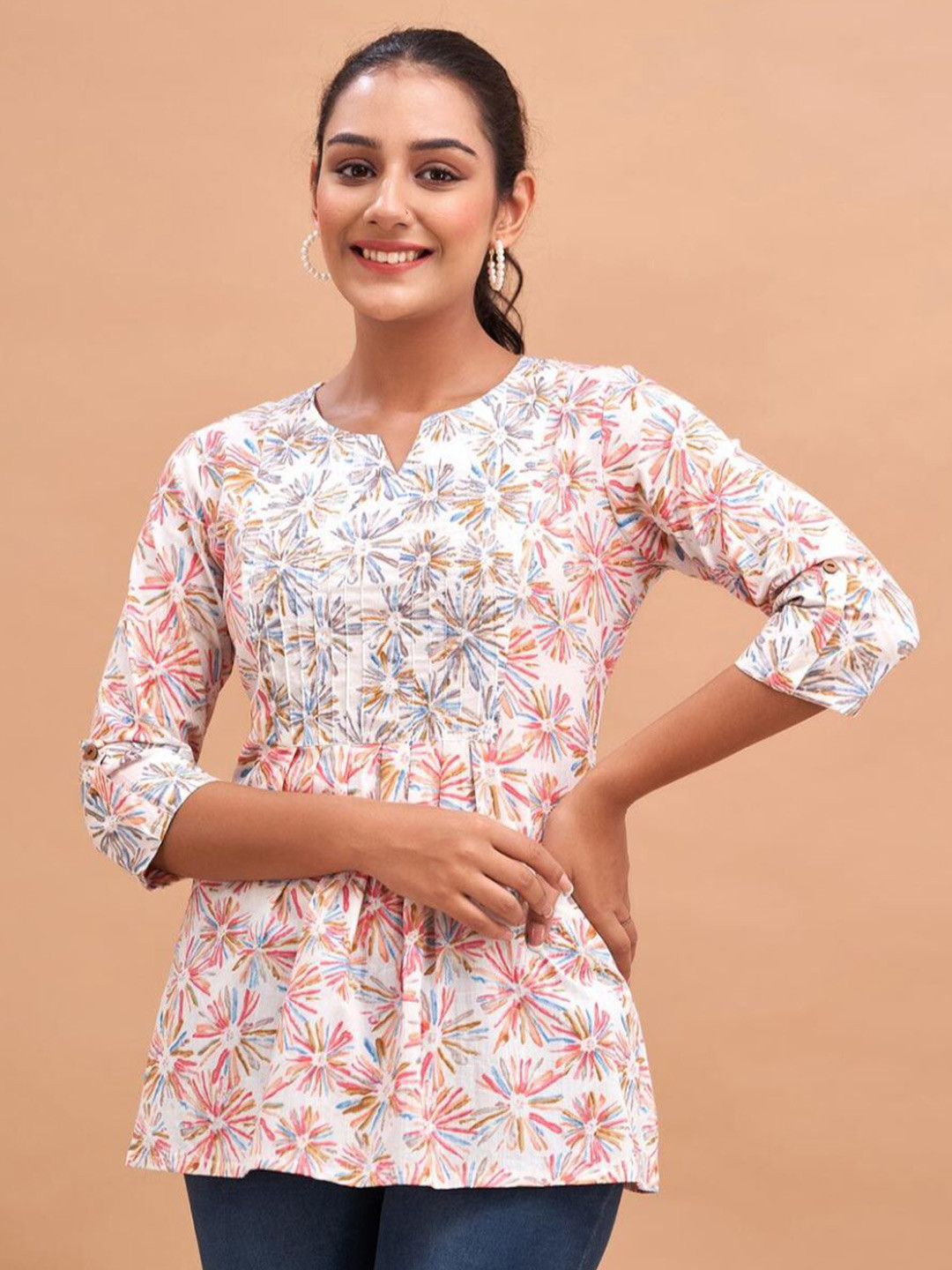 

Rangun Women Floral Printed Top, Pink