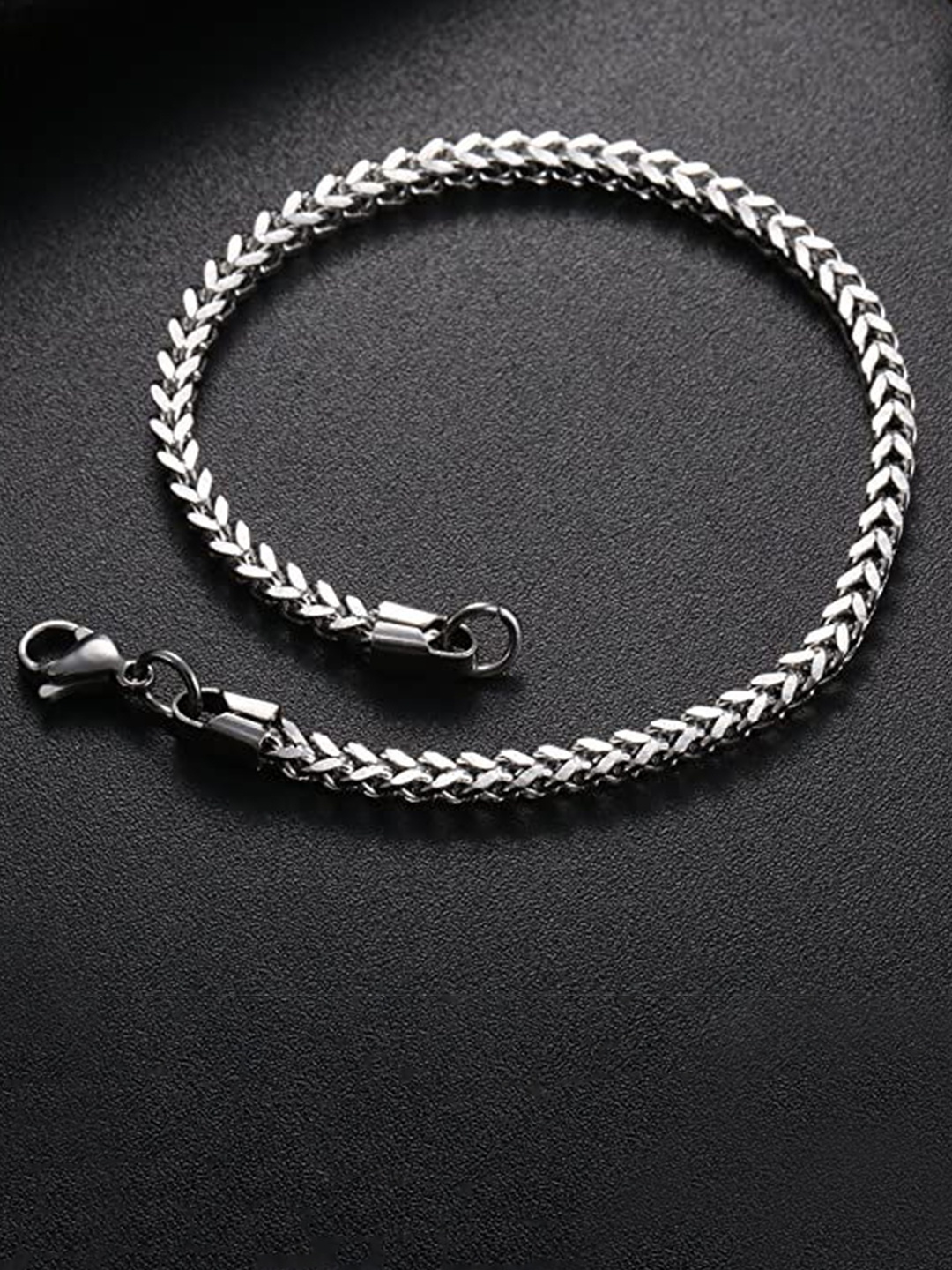 

Minprice Men Stainless Steel Bracelet, Silver