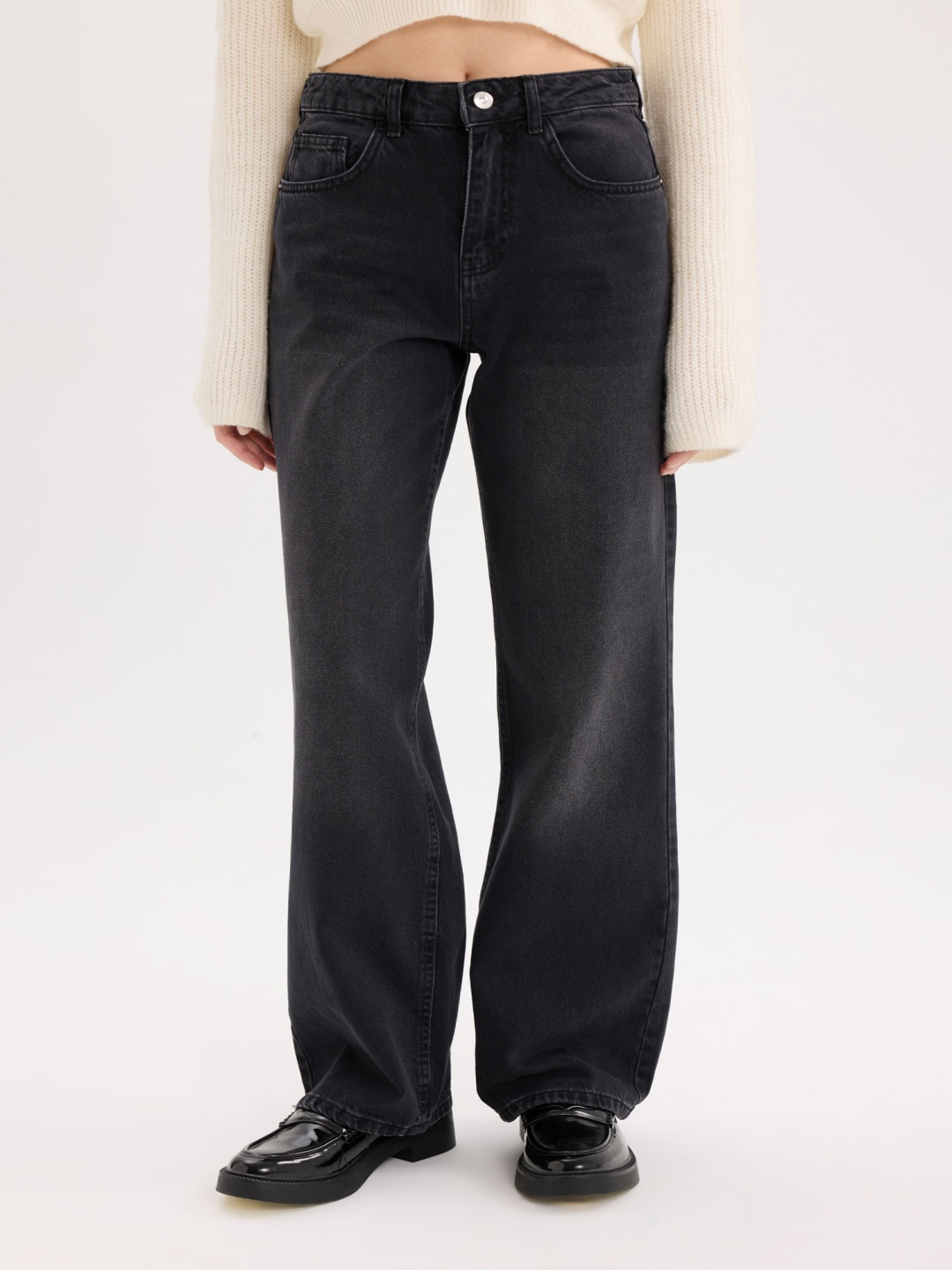 

DeFacto Women Regular Fit Trousers, Na