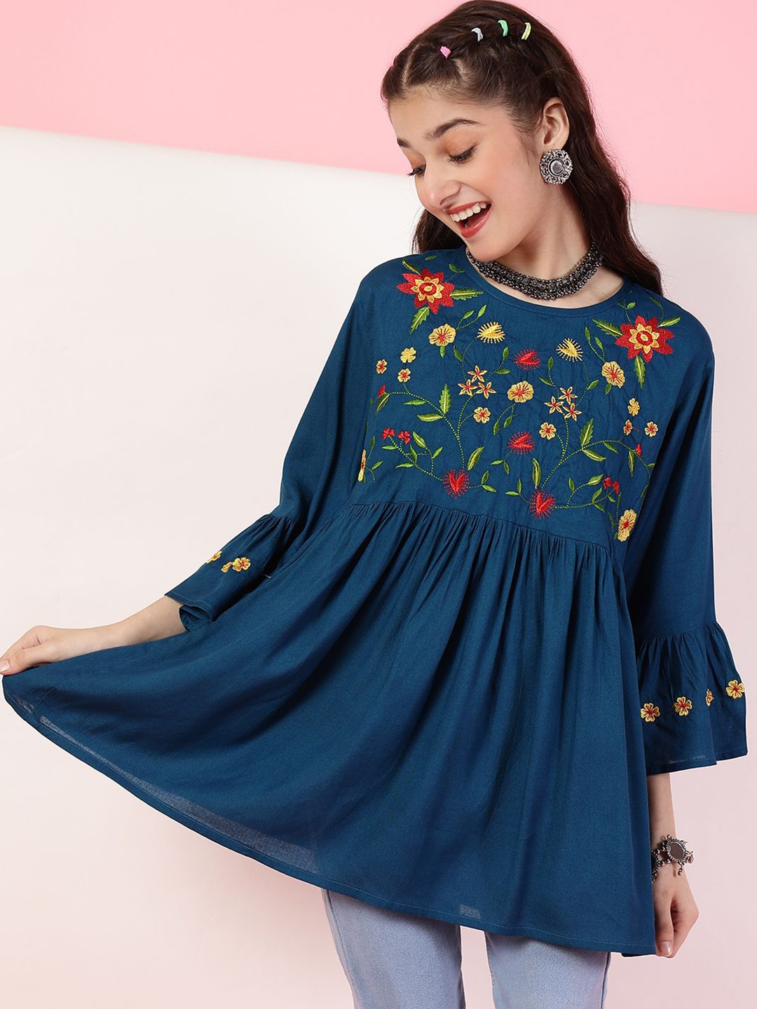 

Ishti Floral Embroidered Top, Blue