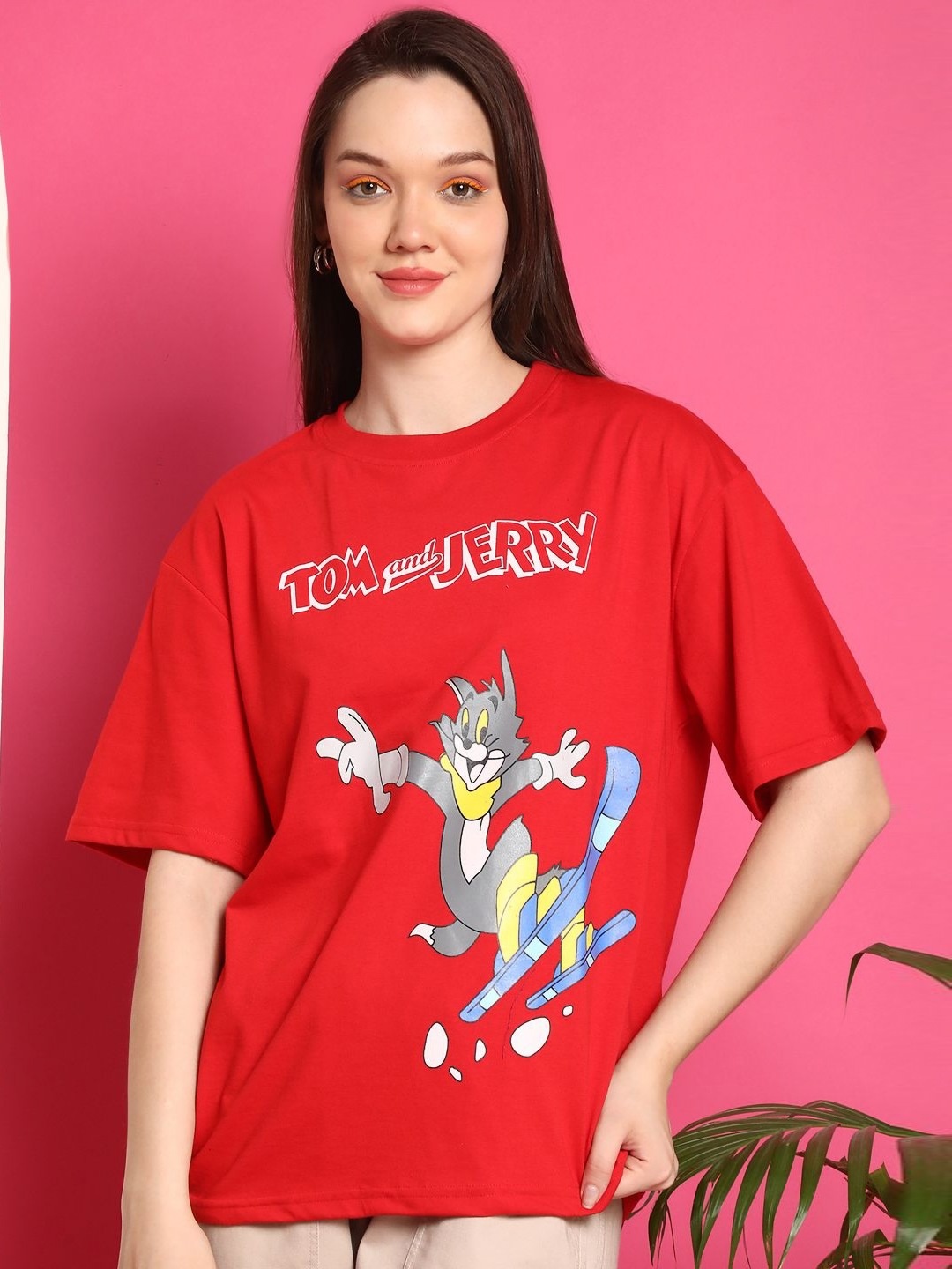 

Dreambe Women Tom & Jerry Graphic Printed Round Neck Cotton Oversized T-shirt, Red