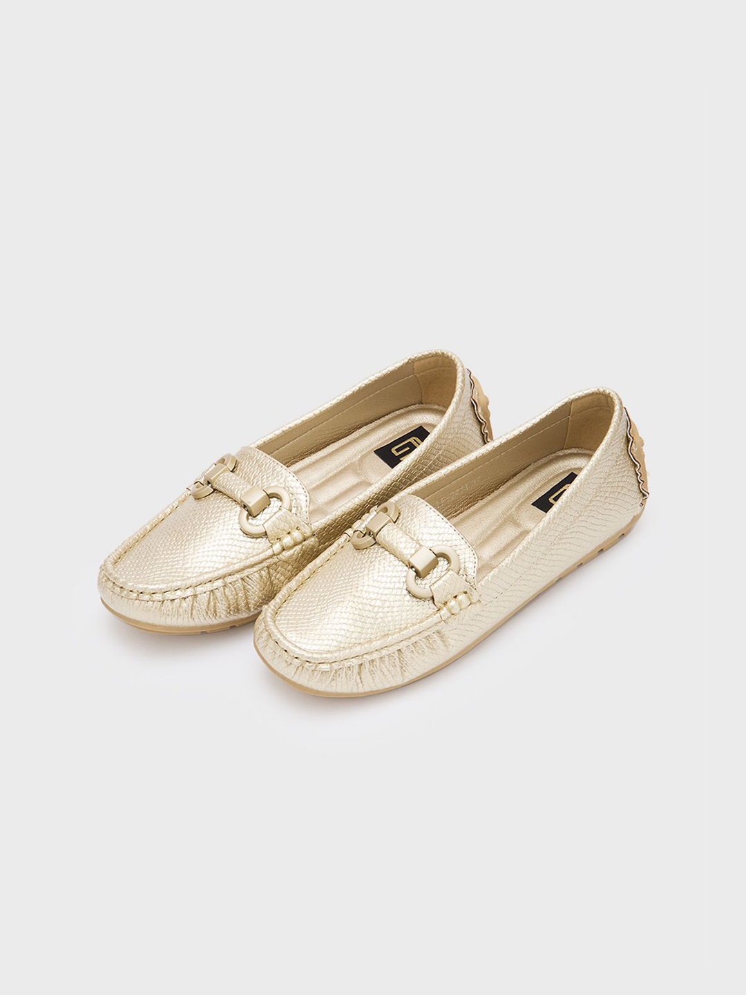 

Sole To Soul Women Textured Loafers, Gold