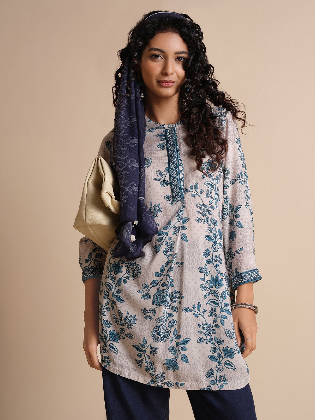 

Global Desi Modal Printed Tunic, Off white