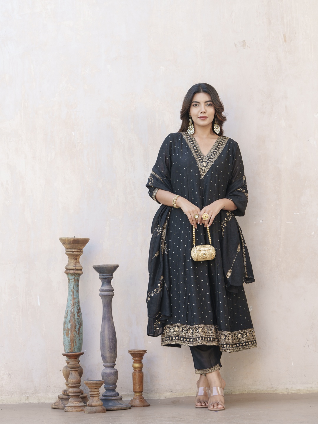 

House of Pataudi Bandhani Printed V-Neck Panelled Anarkali Kurta With Trouser & Dupatta, Black