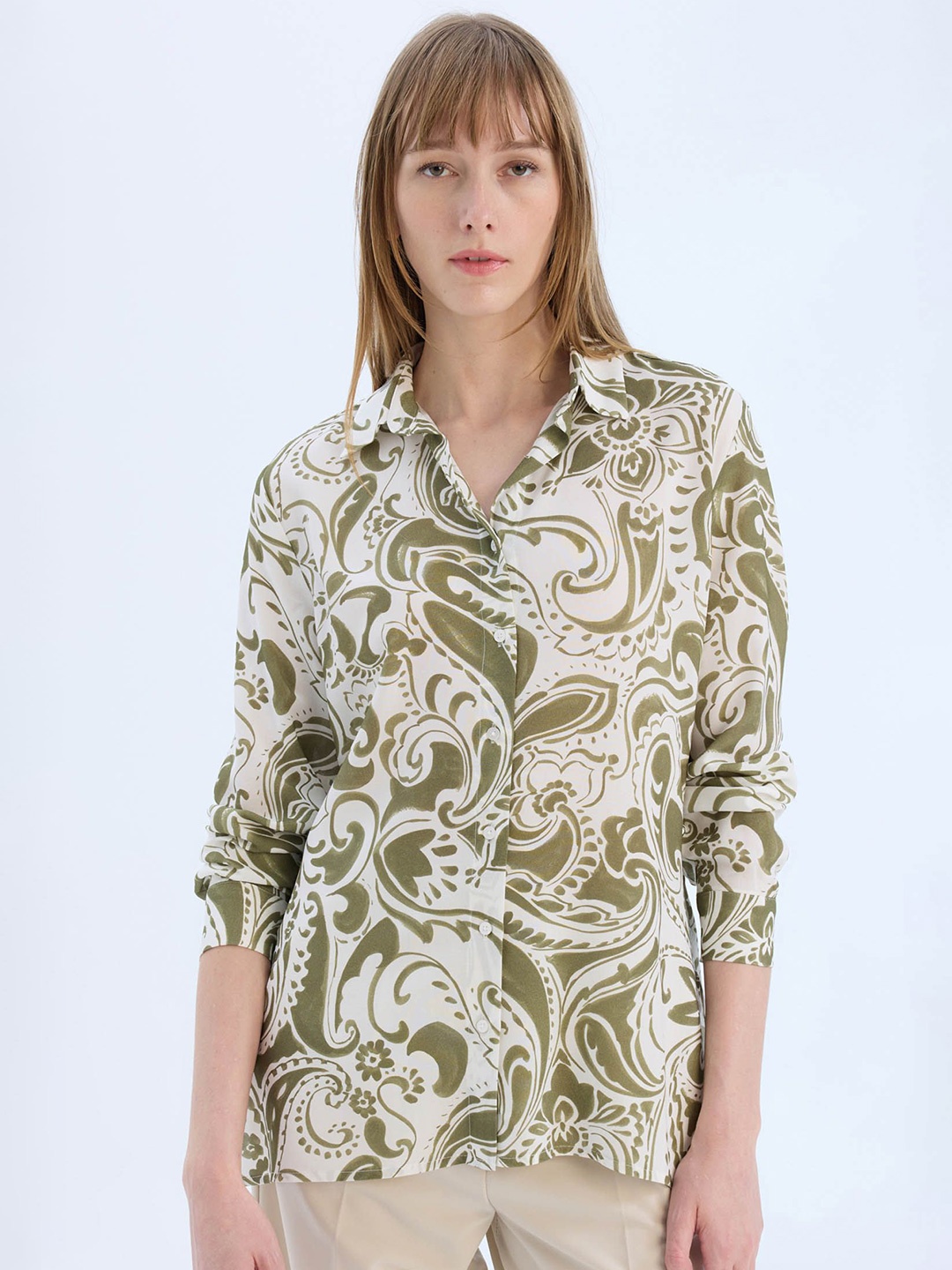 

DeFacto Women Paisley Printed Casual Shirt, White