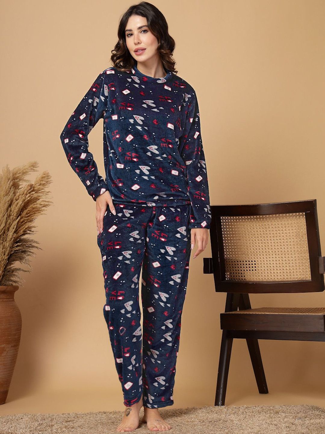 

FABINALIV Women Printed Night suit, Navy blue