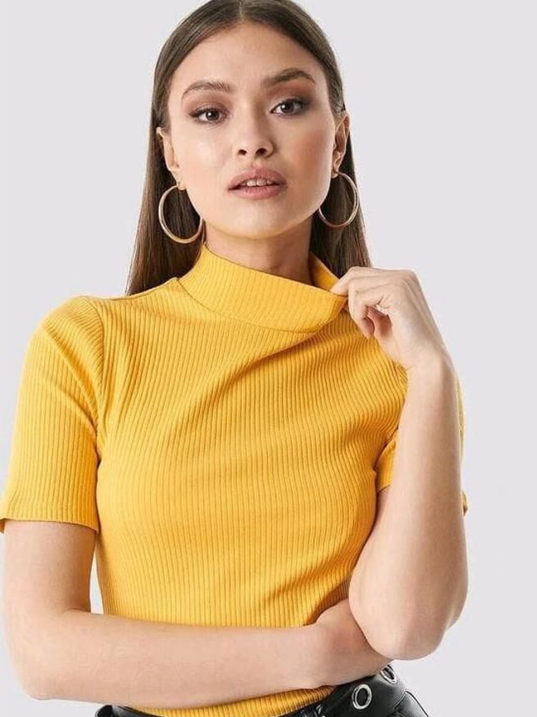 

KASHIAN Ribbed Crop Top, Yellow